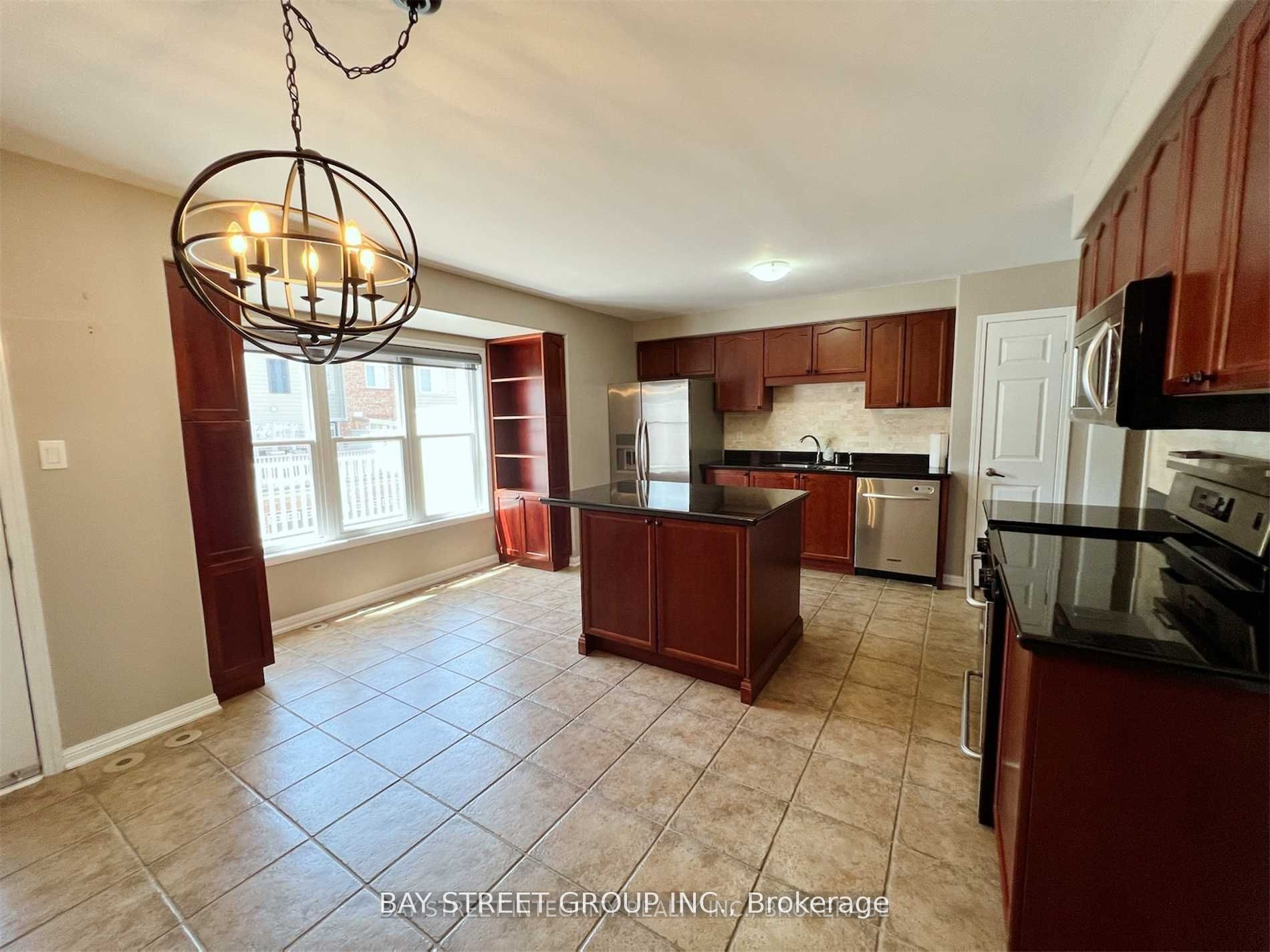 656 Holly Avenue Property Photo 2
