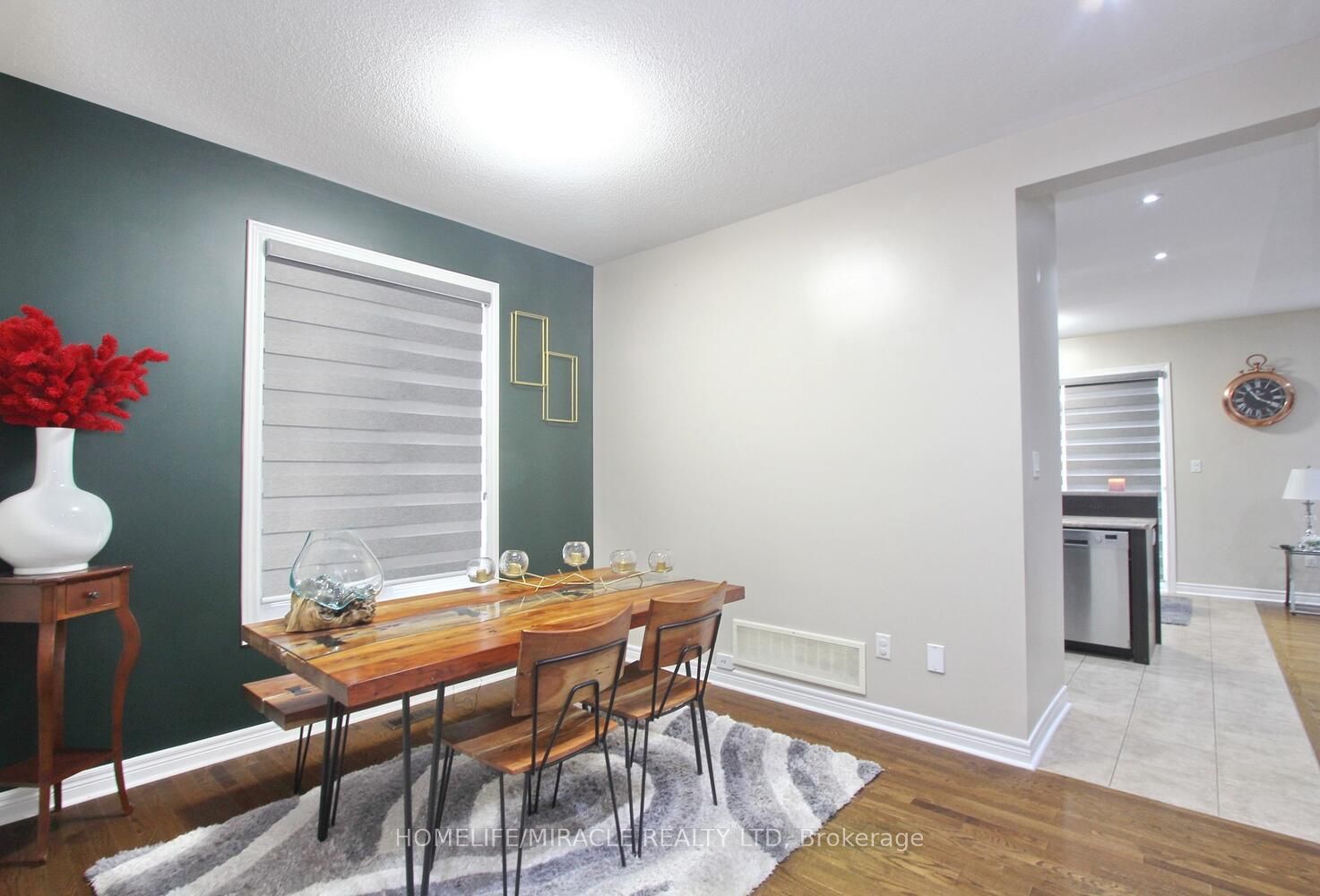11 Bluffmeadow Street Property Photo 6