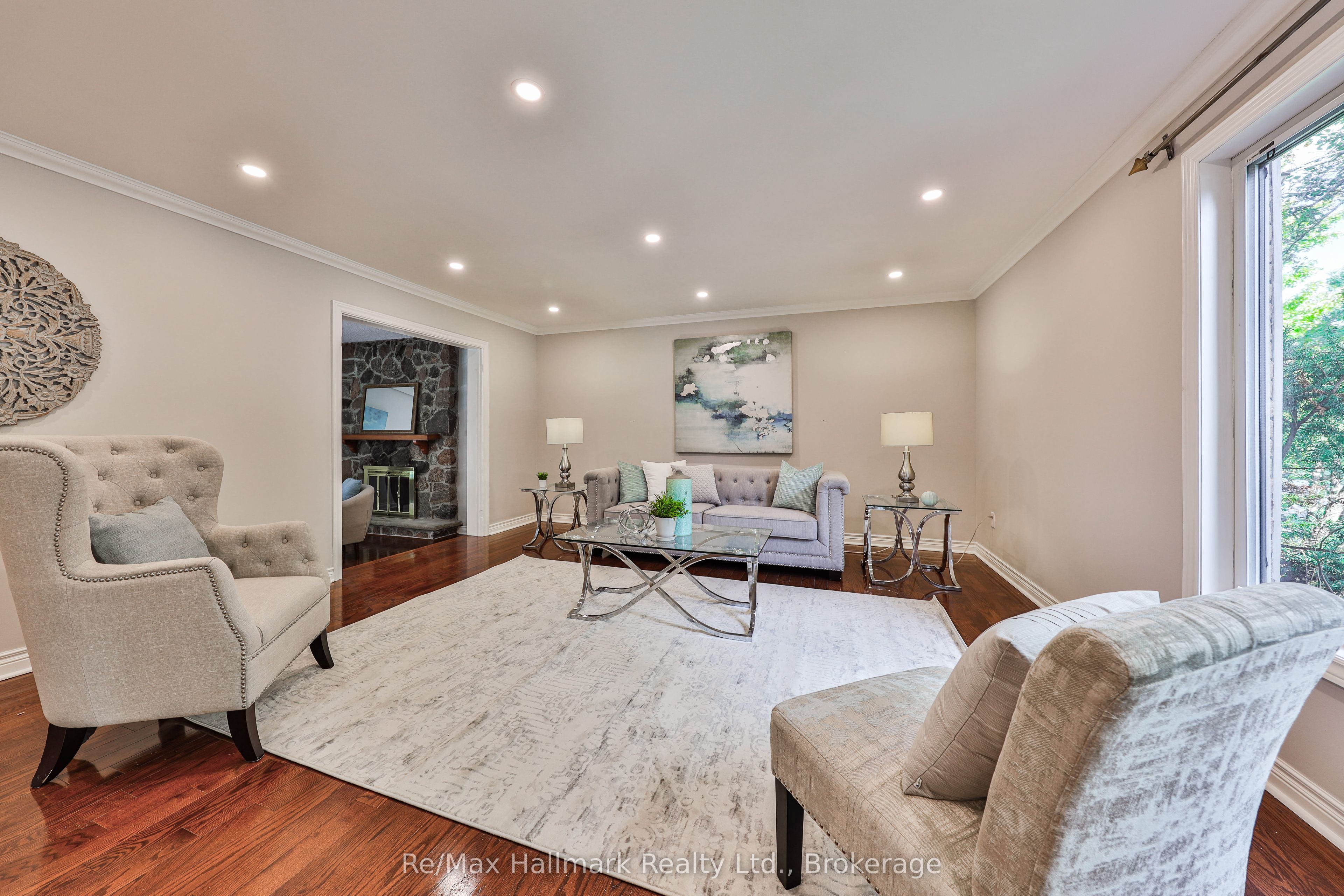 2255 Bethnal Green Road Property Photo 10