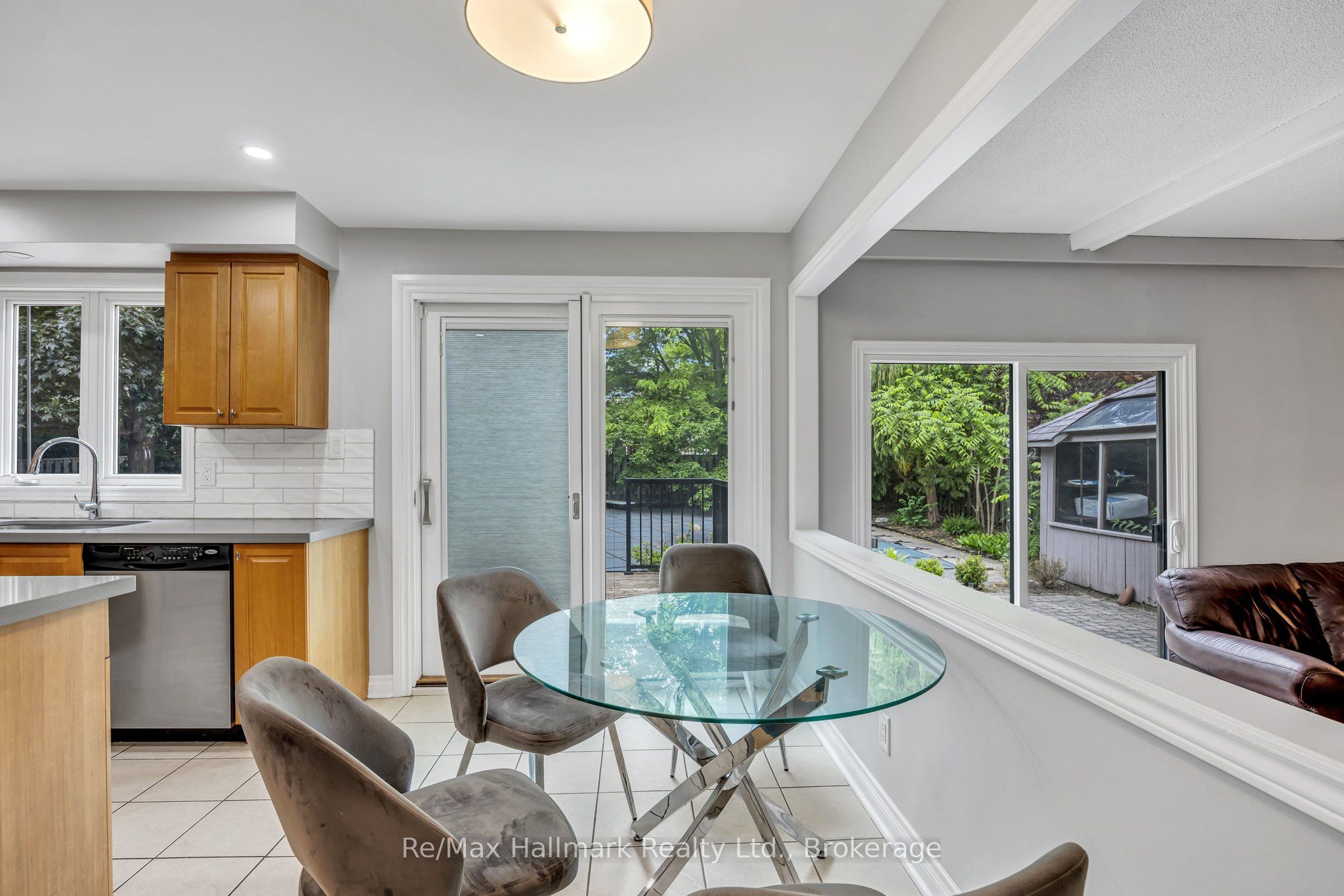 2255 Bethnal Green Road Property Photo 13
