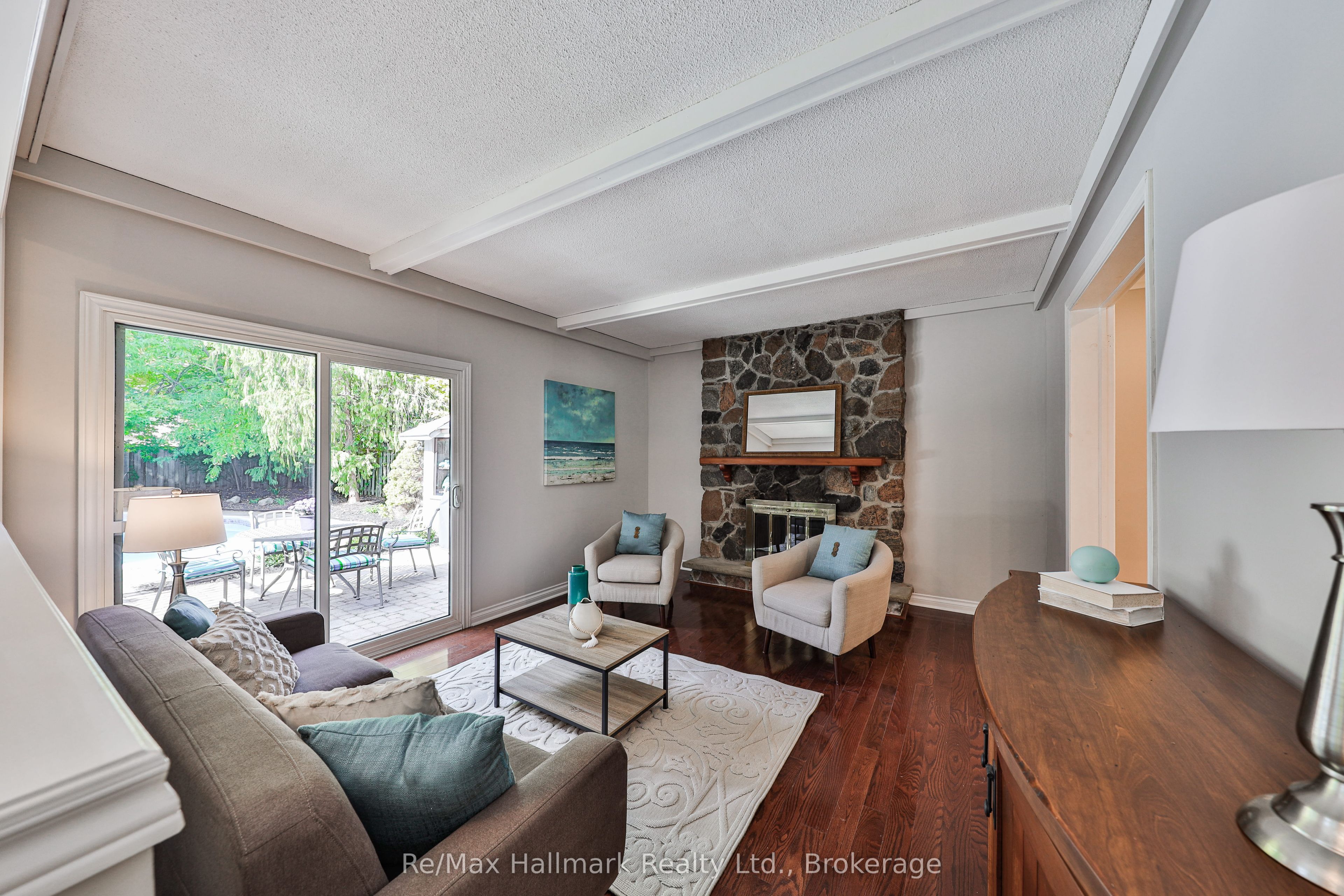 2255 Bethnal Green Road Property Photo 16