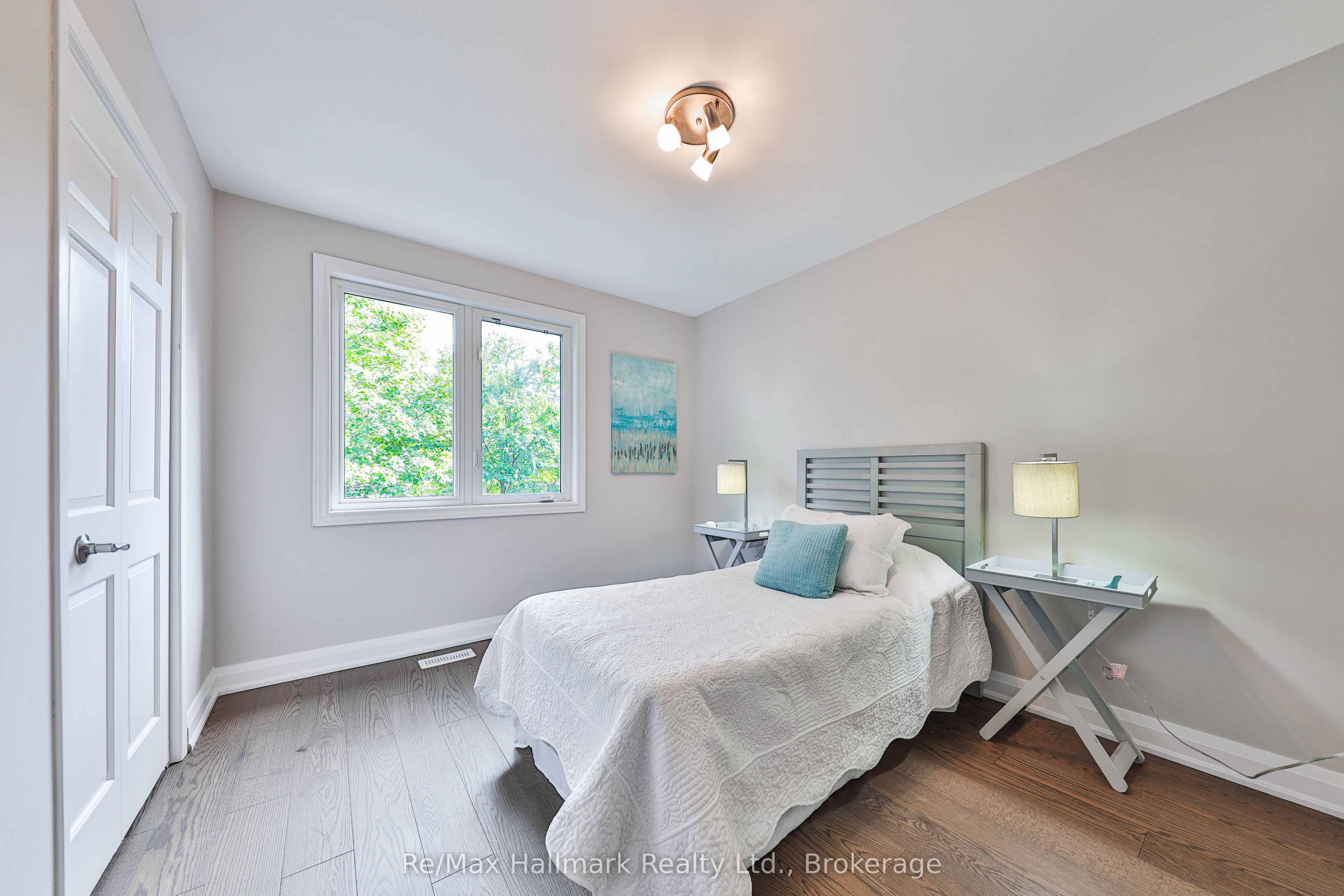 2255 Bethnal Green Road Property Photo 34