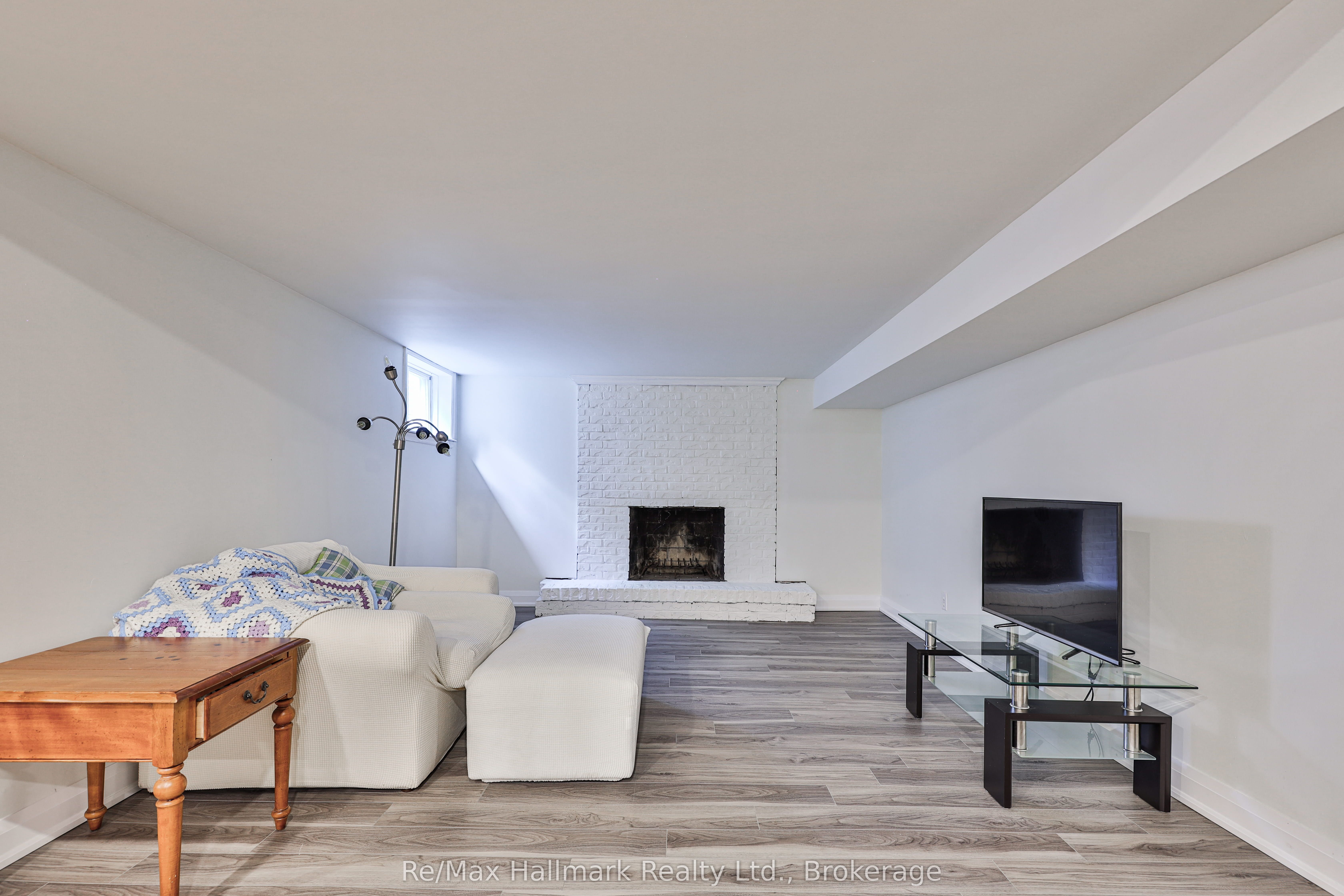 2255 Bethnal Green Road Property Photo 37