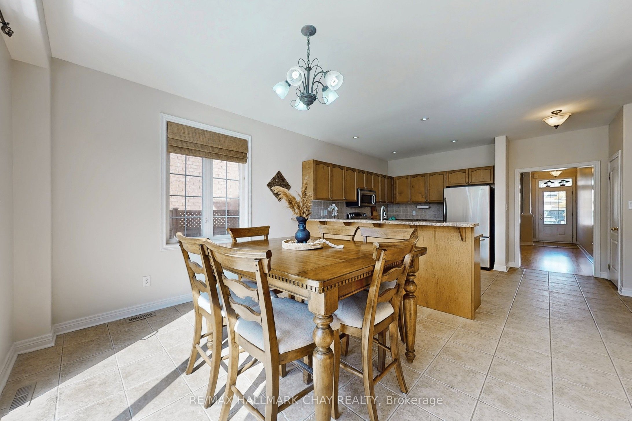 76 Cobblestone Court Property Photo 11