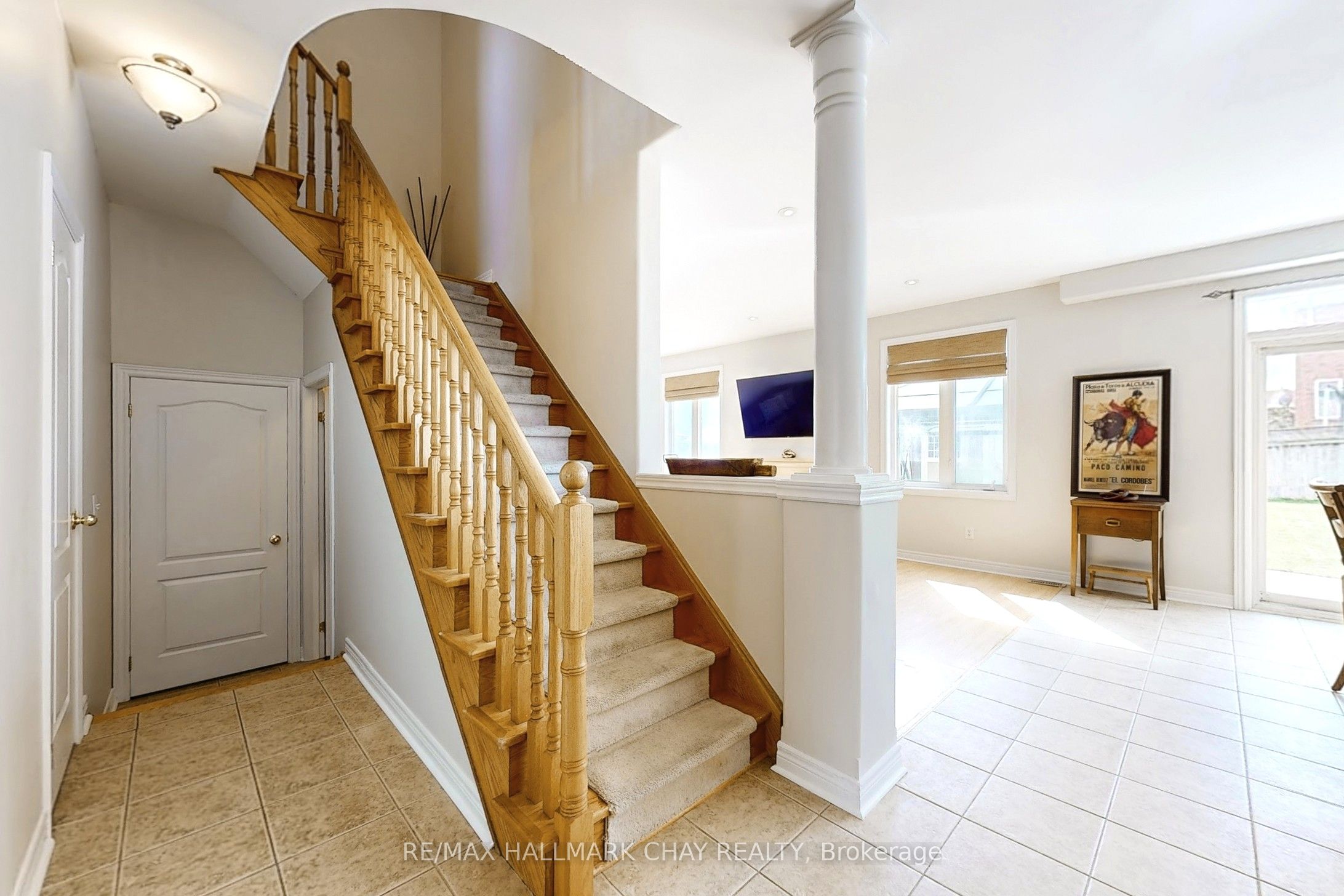 76 Cobblestone Court Property Photo 17