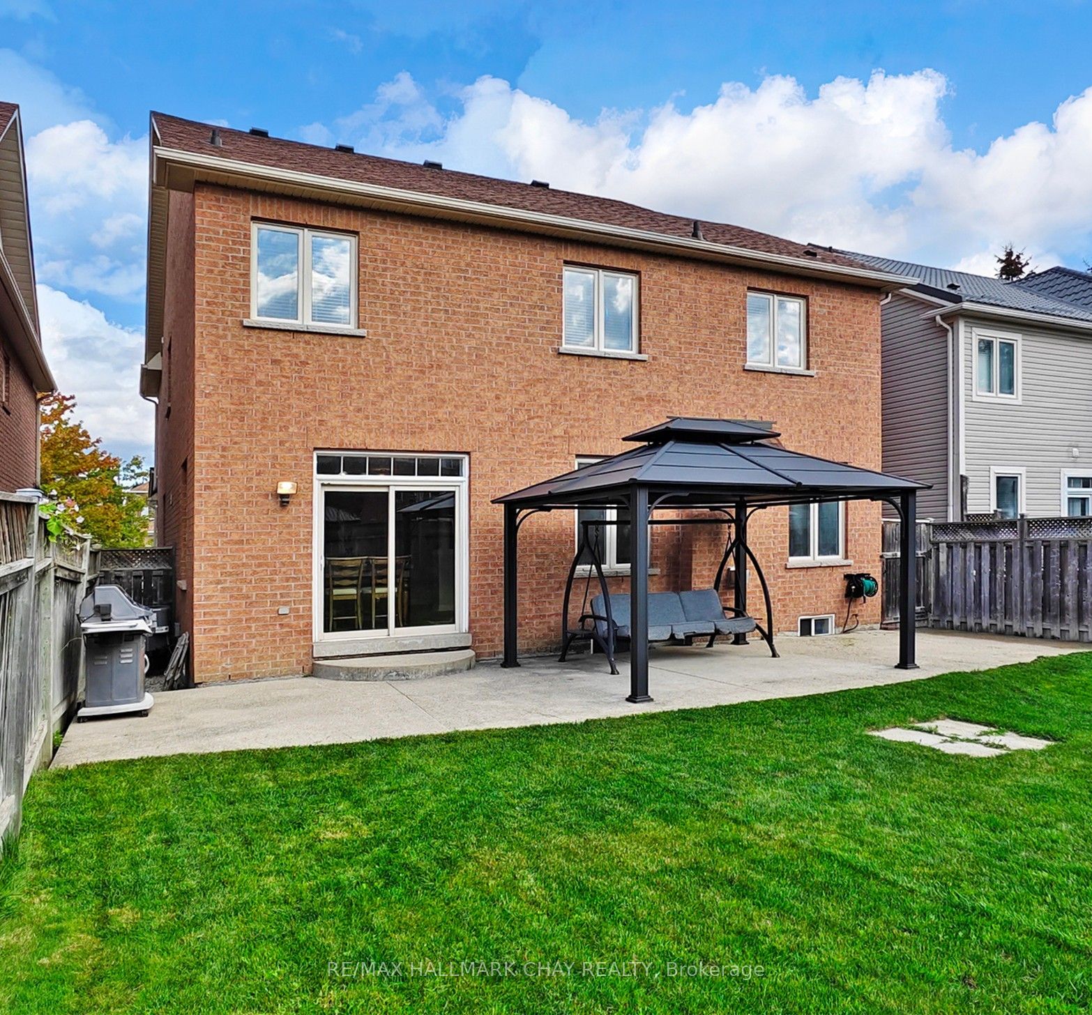 76 Cobblestone Court Property Photo 37