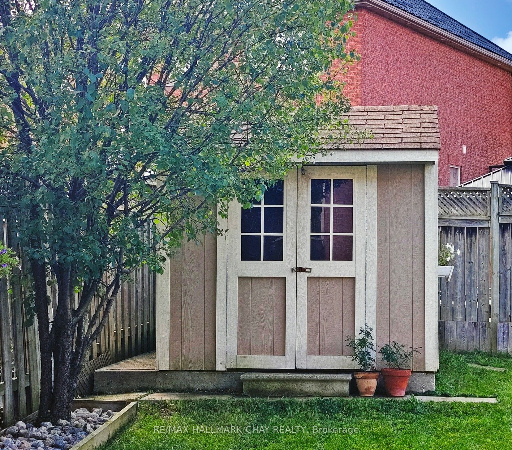 76 Cobblestone Court Property Photo 40