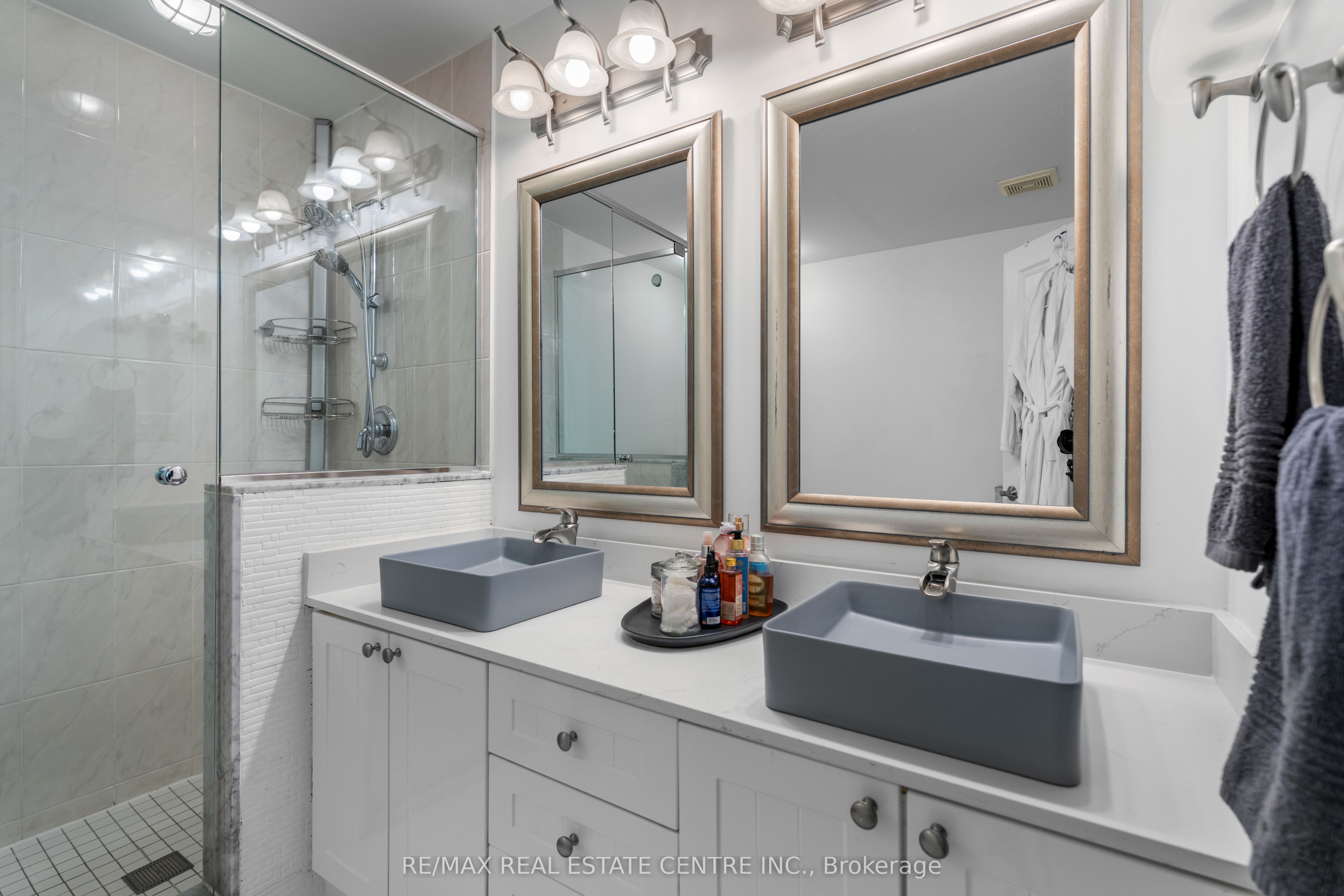 12 St Lawrence Drive Property Photo 10