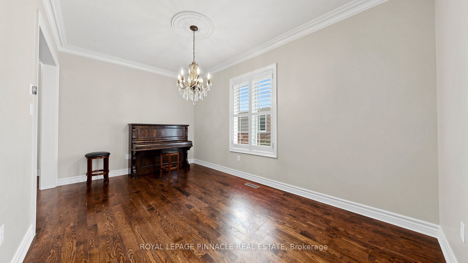 164 Anthony Avenue Property Photo 18