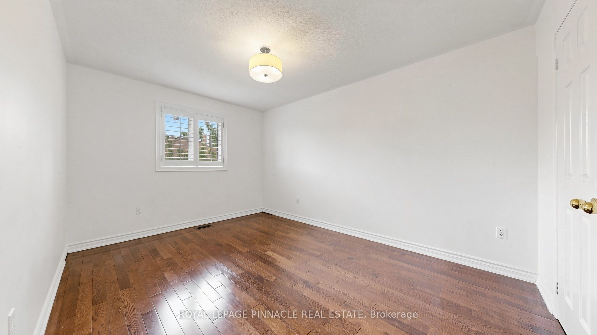 164 Anthony Avenue Property Photo 31