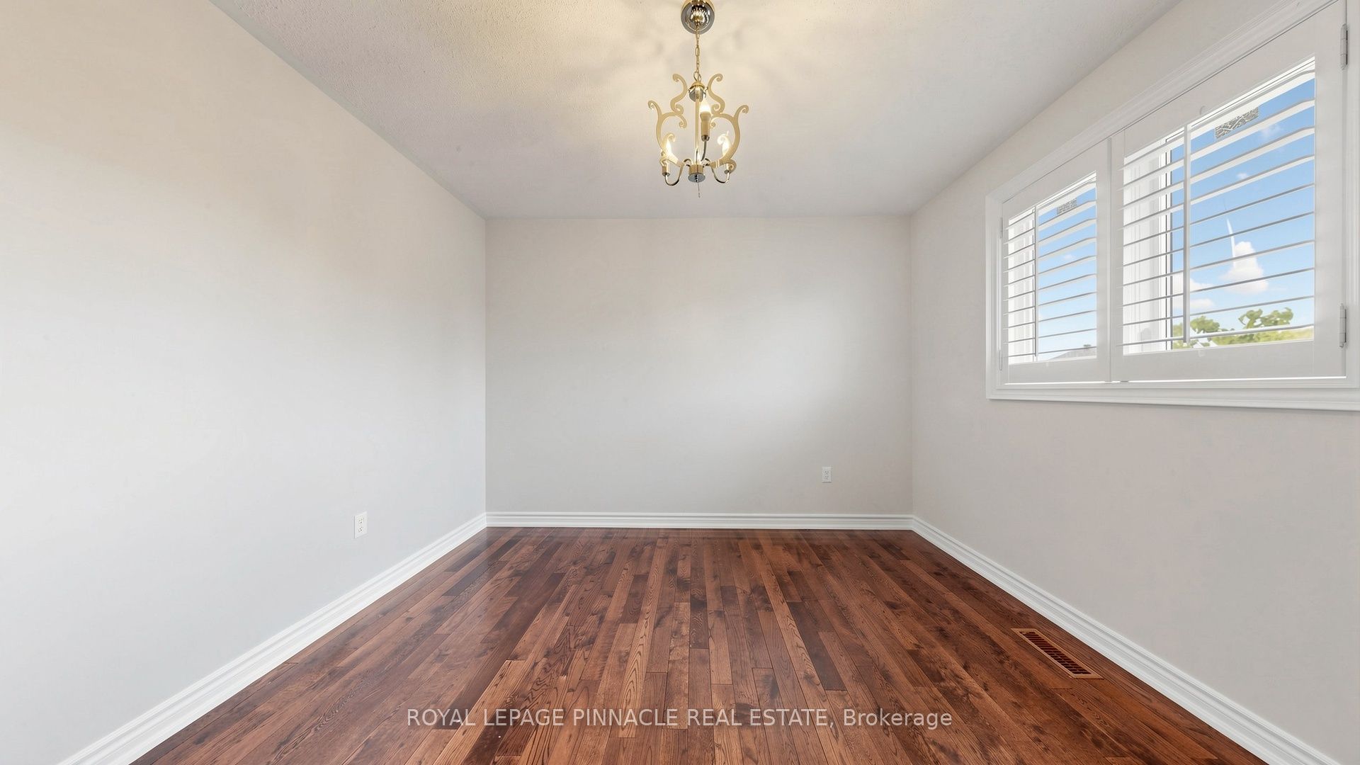 164 Anthony Avenue Property Photo 34