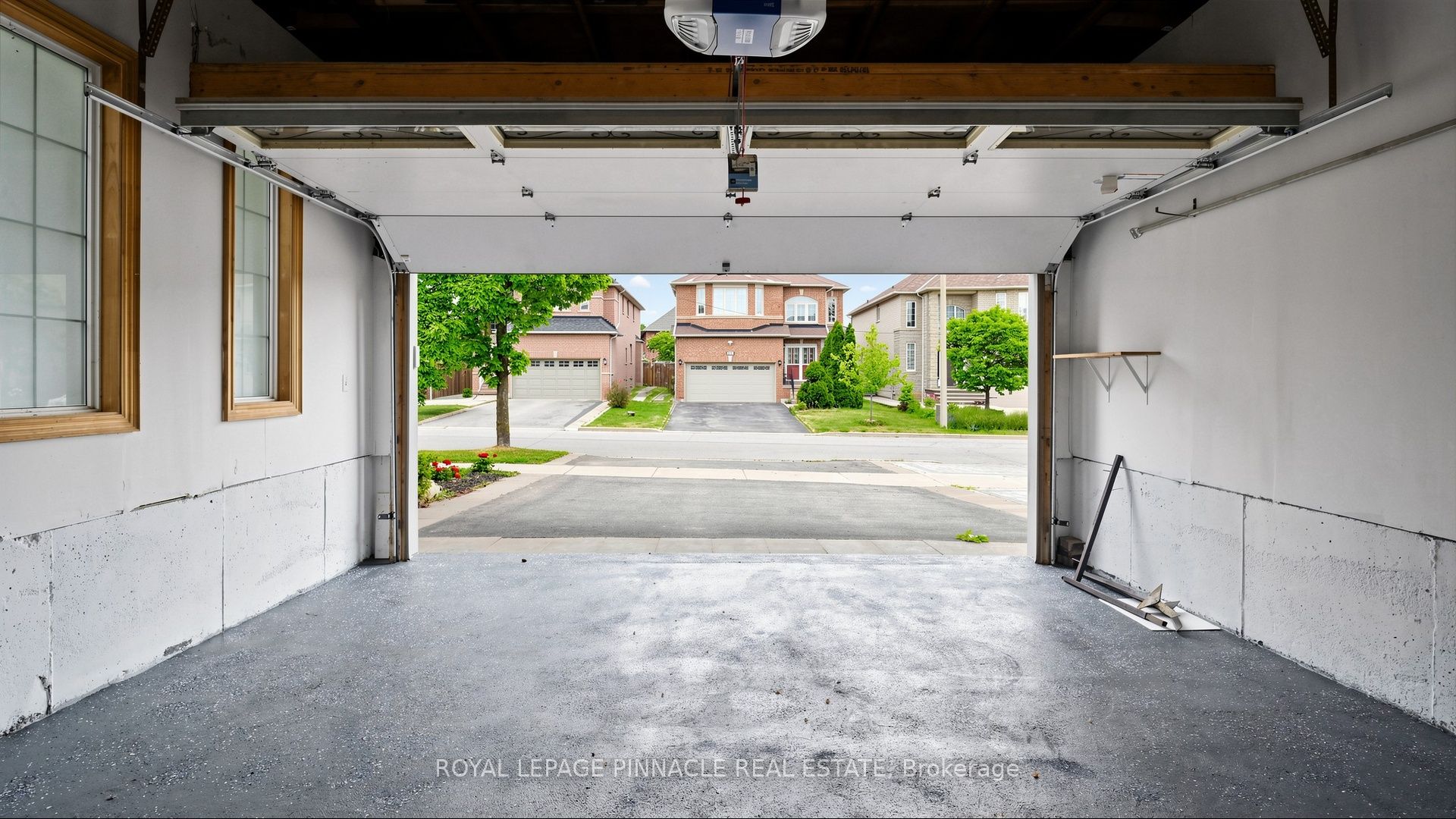 164 Anthony Avenue Property Photo 48