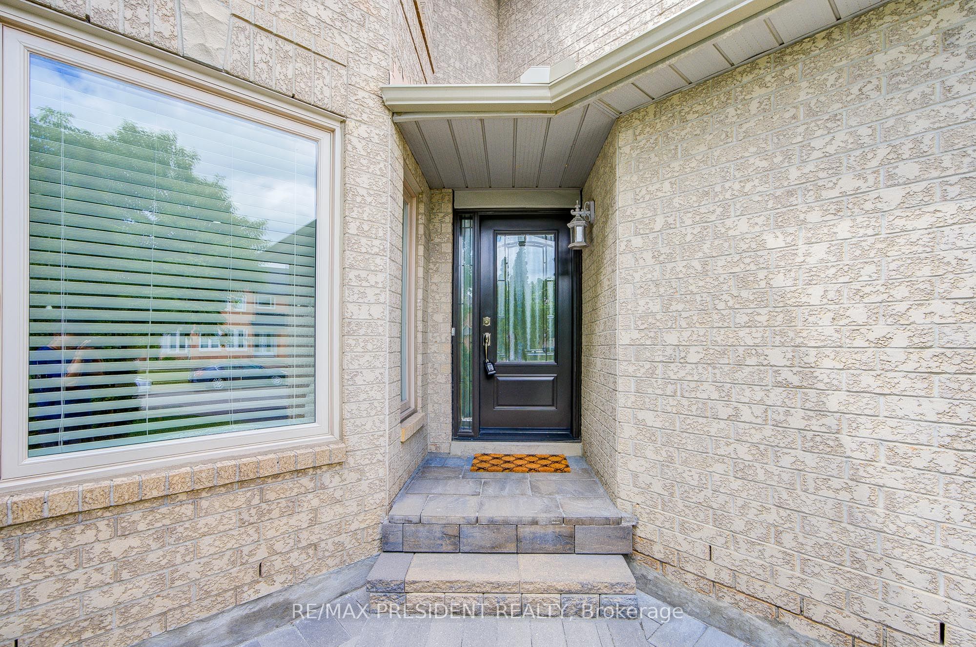 2 Banner Road Property Photo 8