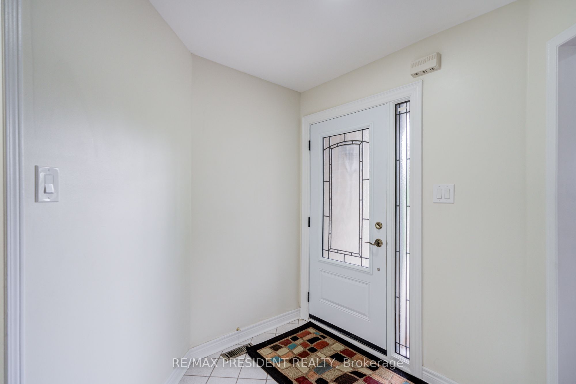 2 Banner Road Property Photo 10