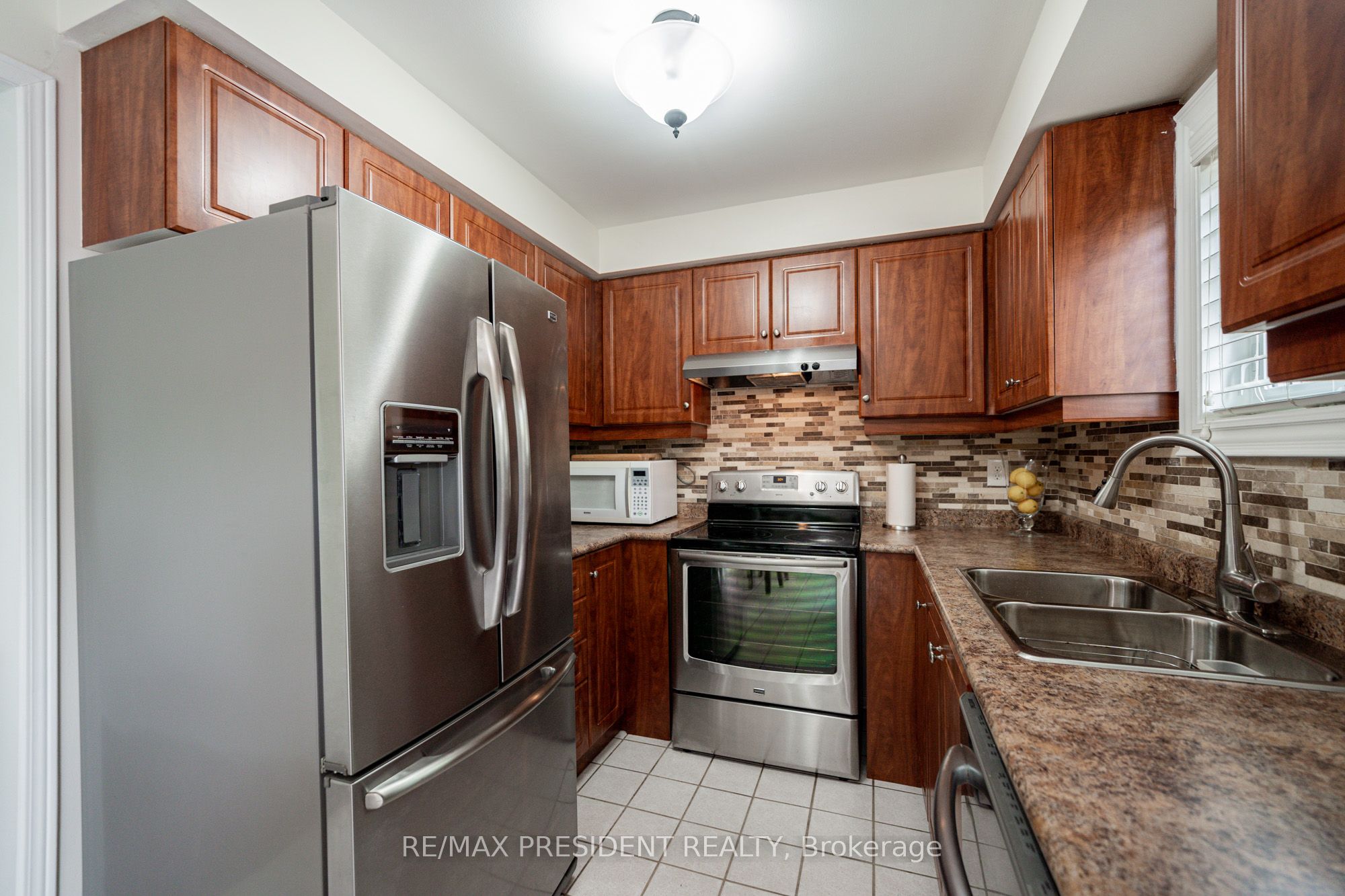 2 Banner Road Property Photo 20