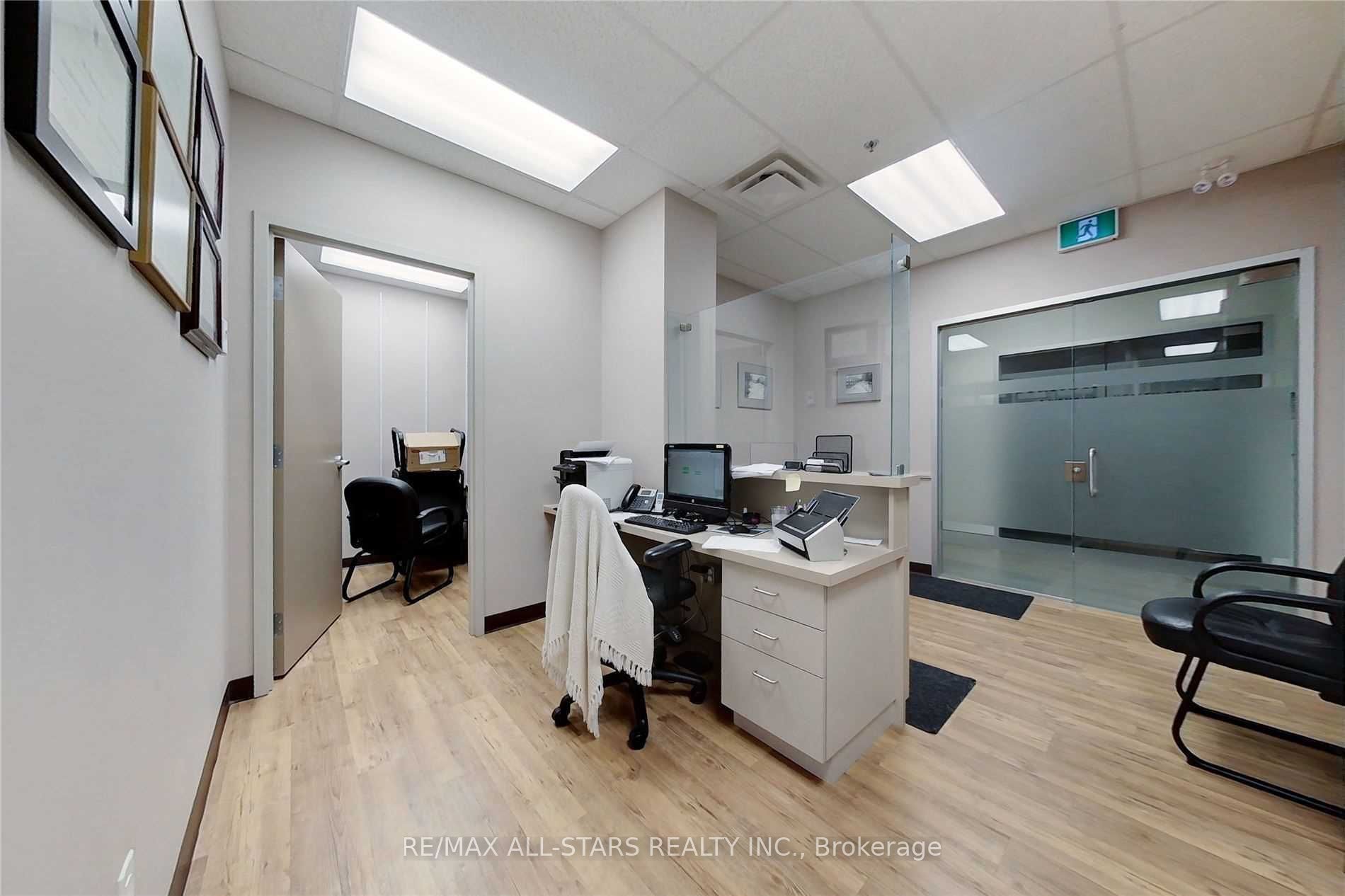 3075 Hospital Gate 416 Property Photo 15