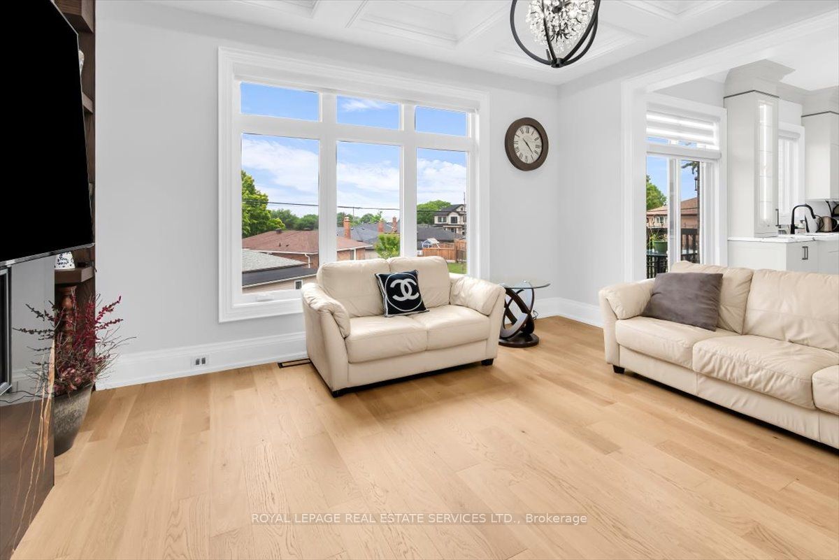 56 Battersea Crescent Property Photo 20