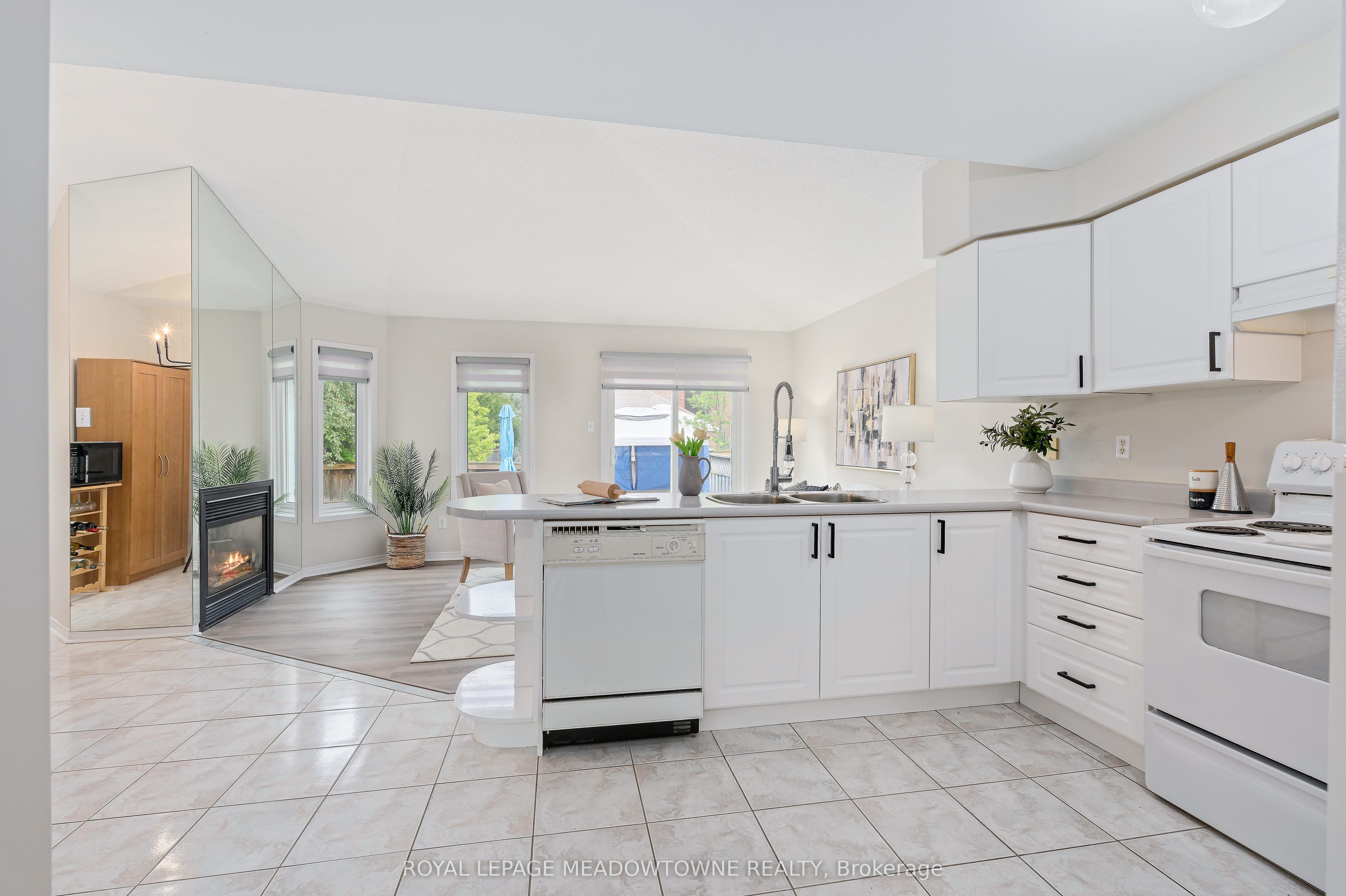73 James Young Drive Property Photo 13