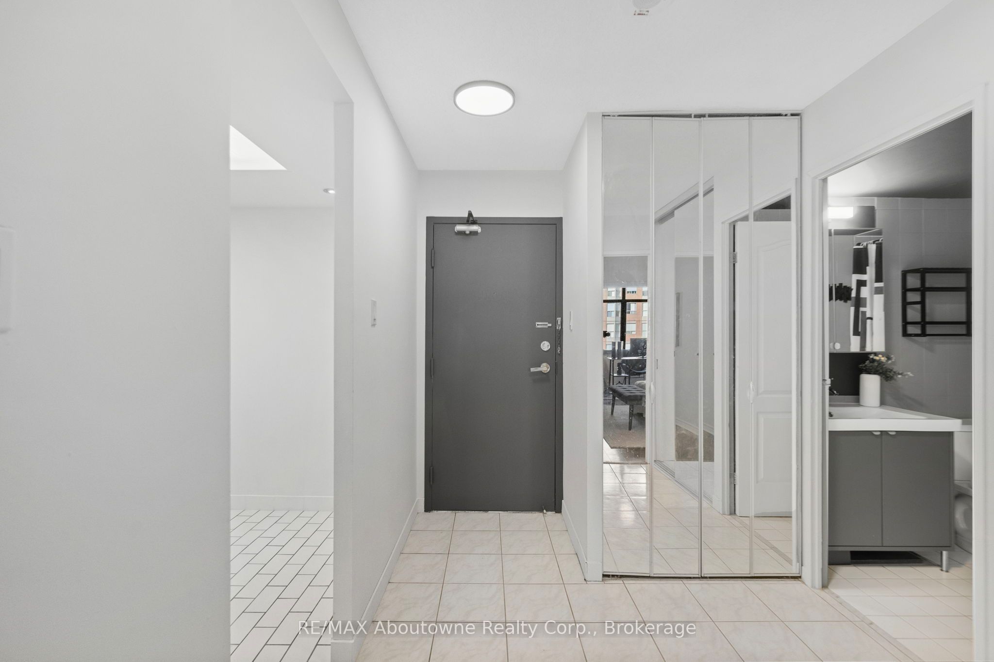 300 Webb Drive 1108 Property Photo 15