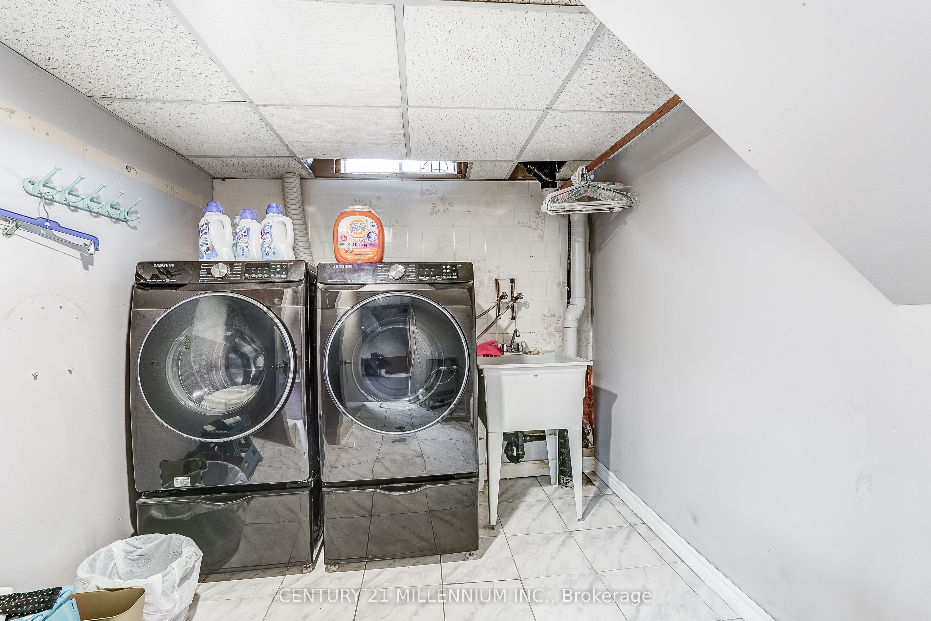 82 Horton Crescent Property Photo 28