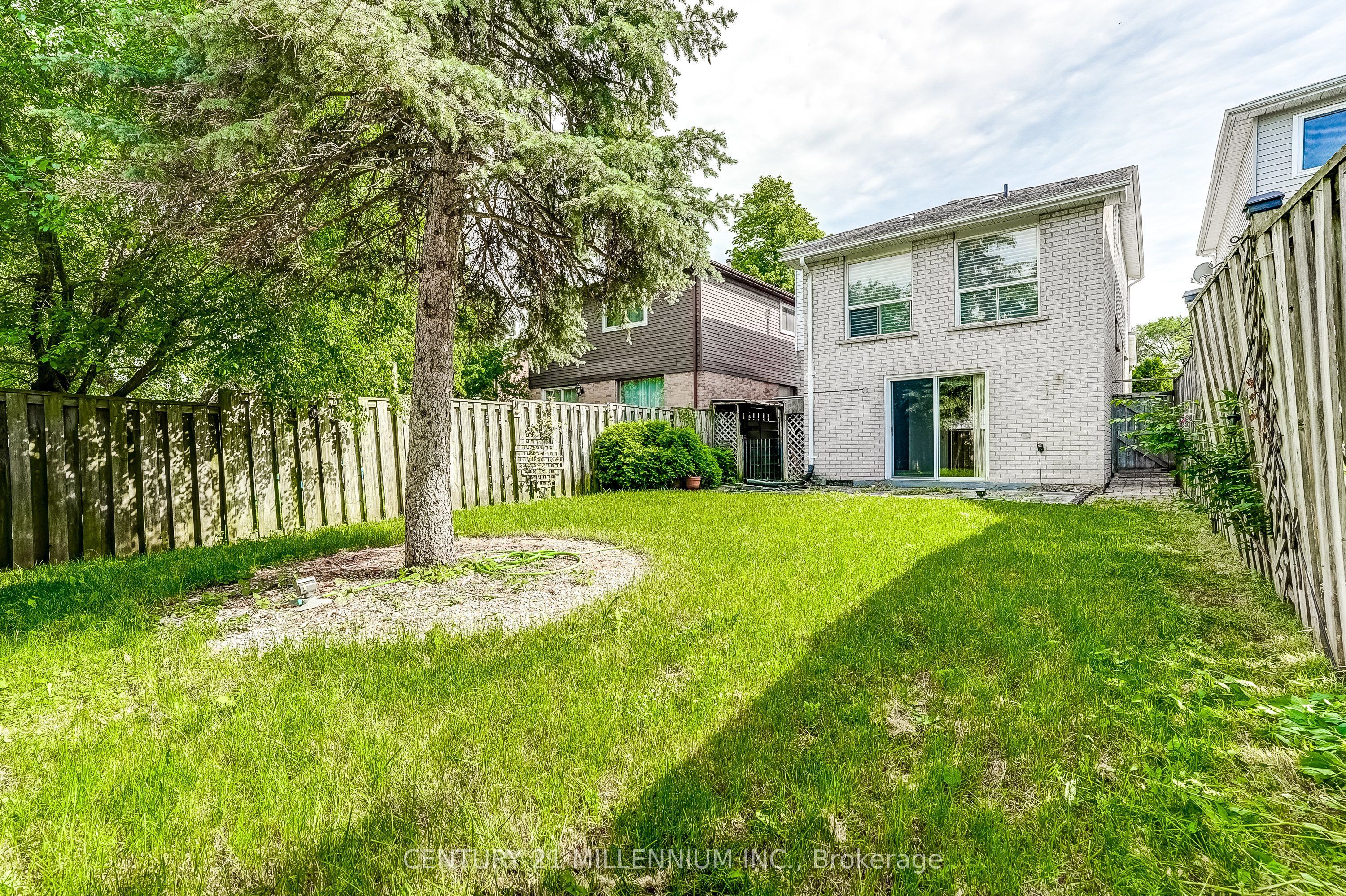 82 Horton Crescent Property Photo 30