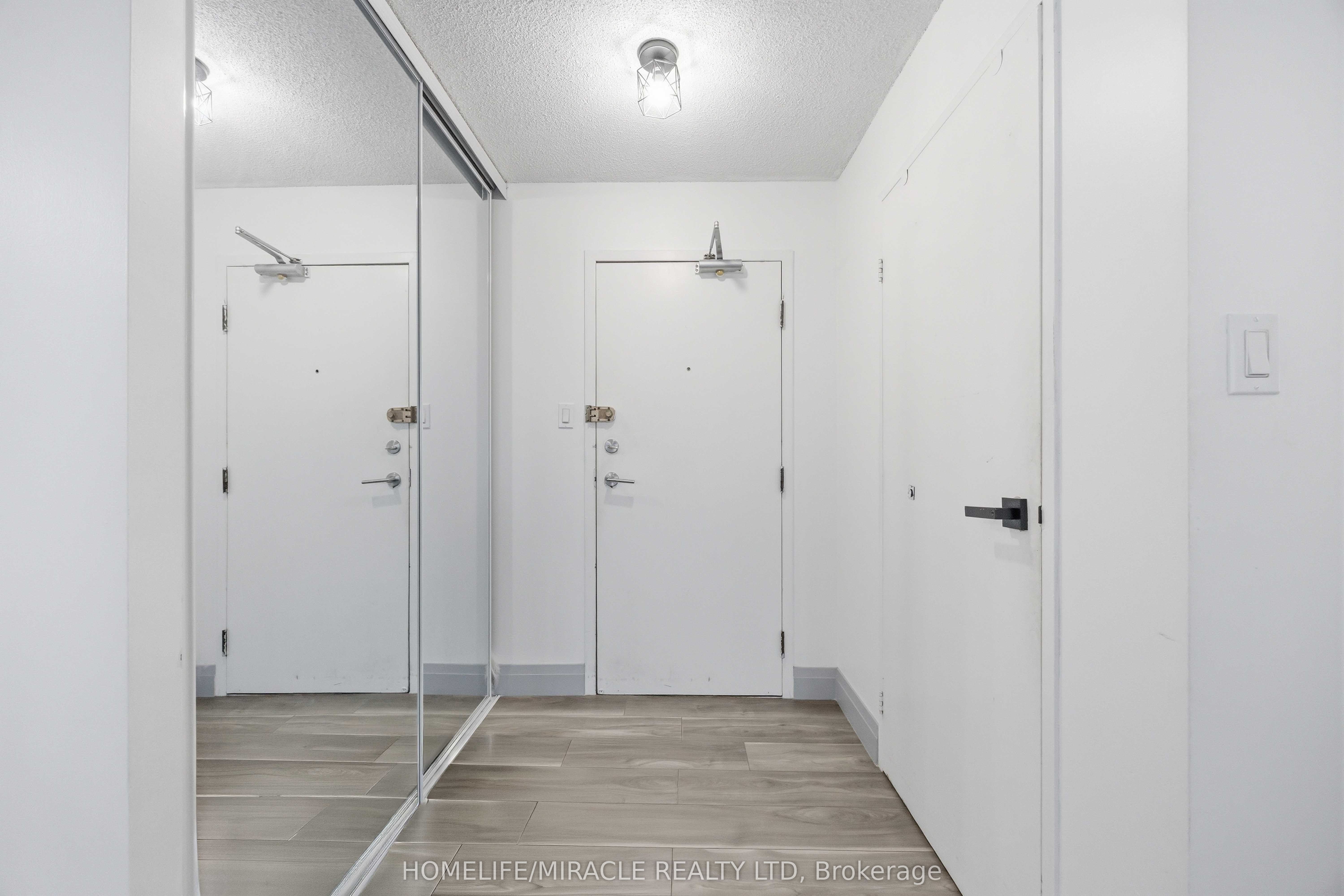 5 Rowntree Road 405 Property Photo 10