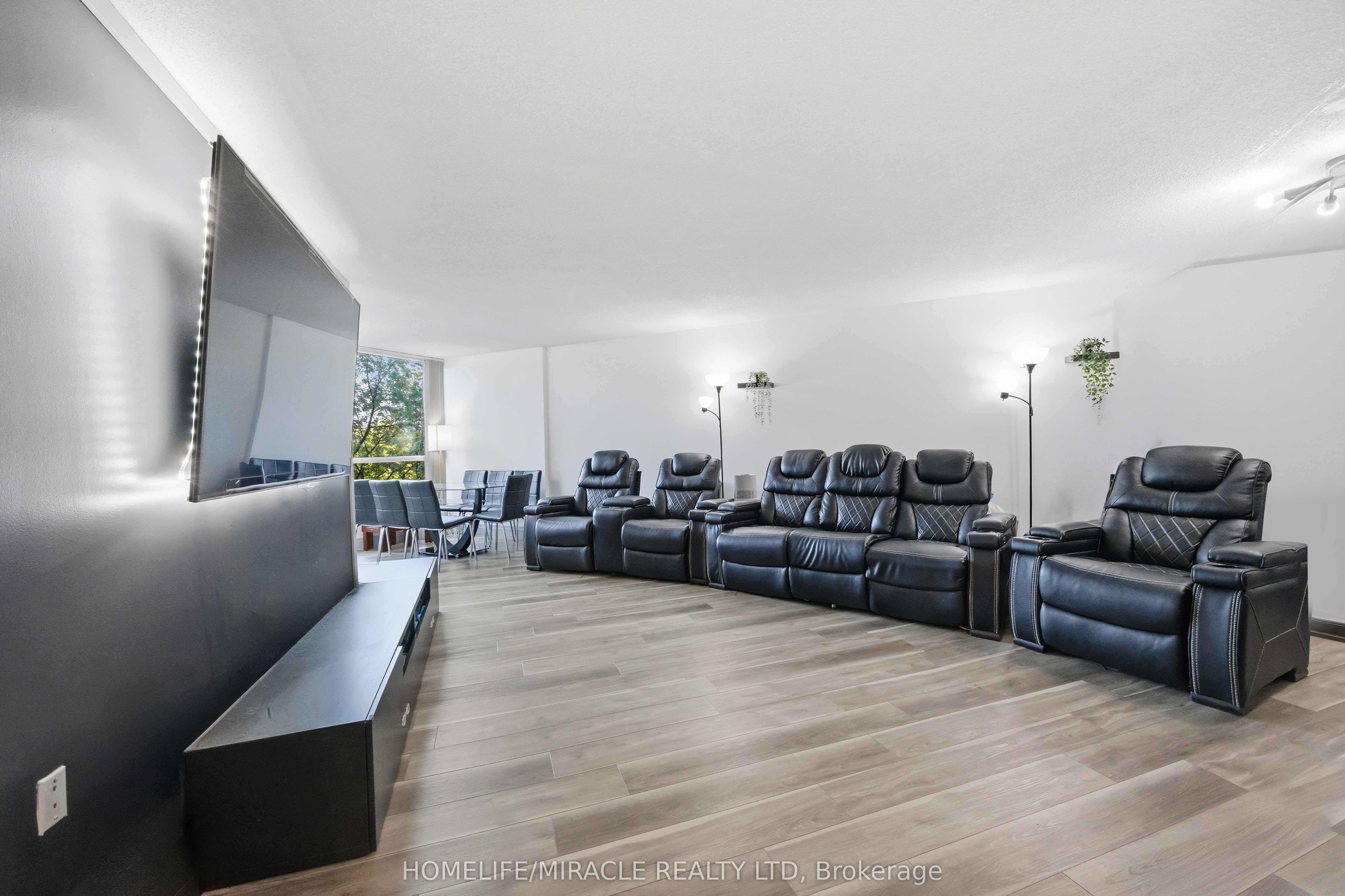 5 Rowntree Road 405 Property Photo 11