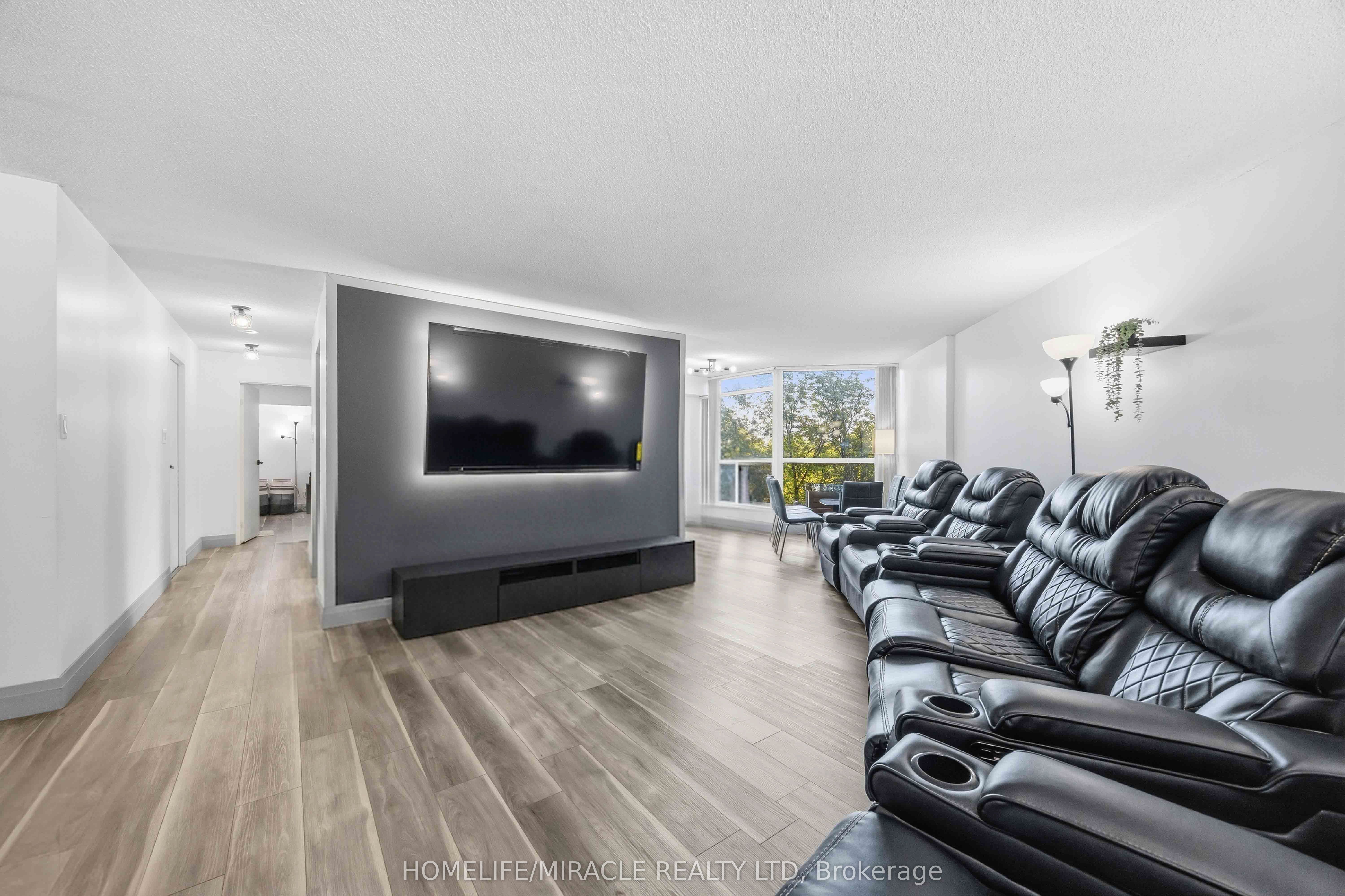 5 Rowntree Road 405 Property Photo 12