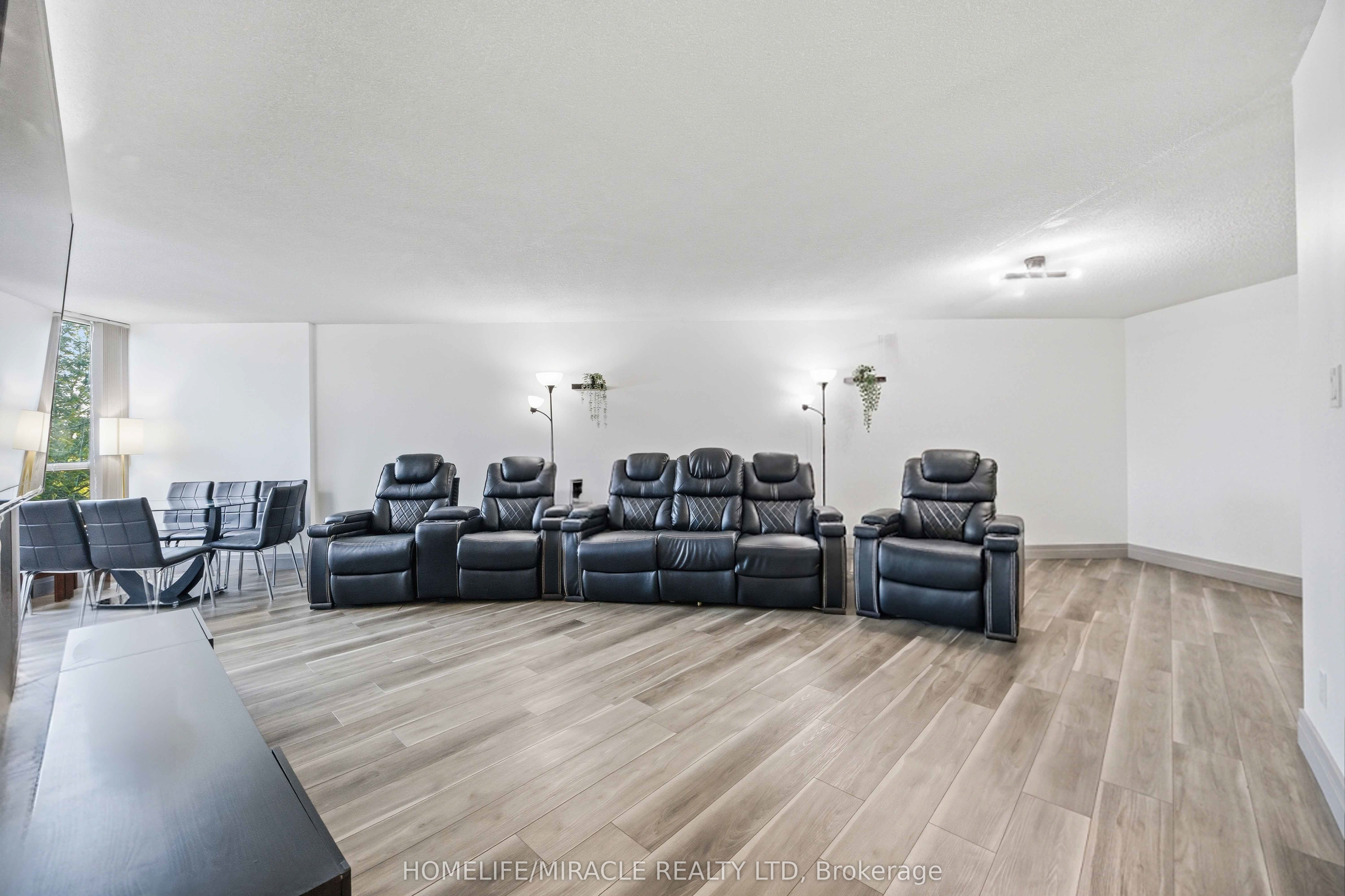 5 Rowntree Road 405 Property Photo 14