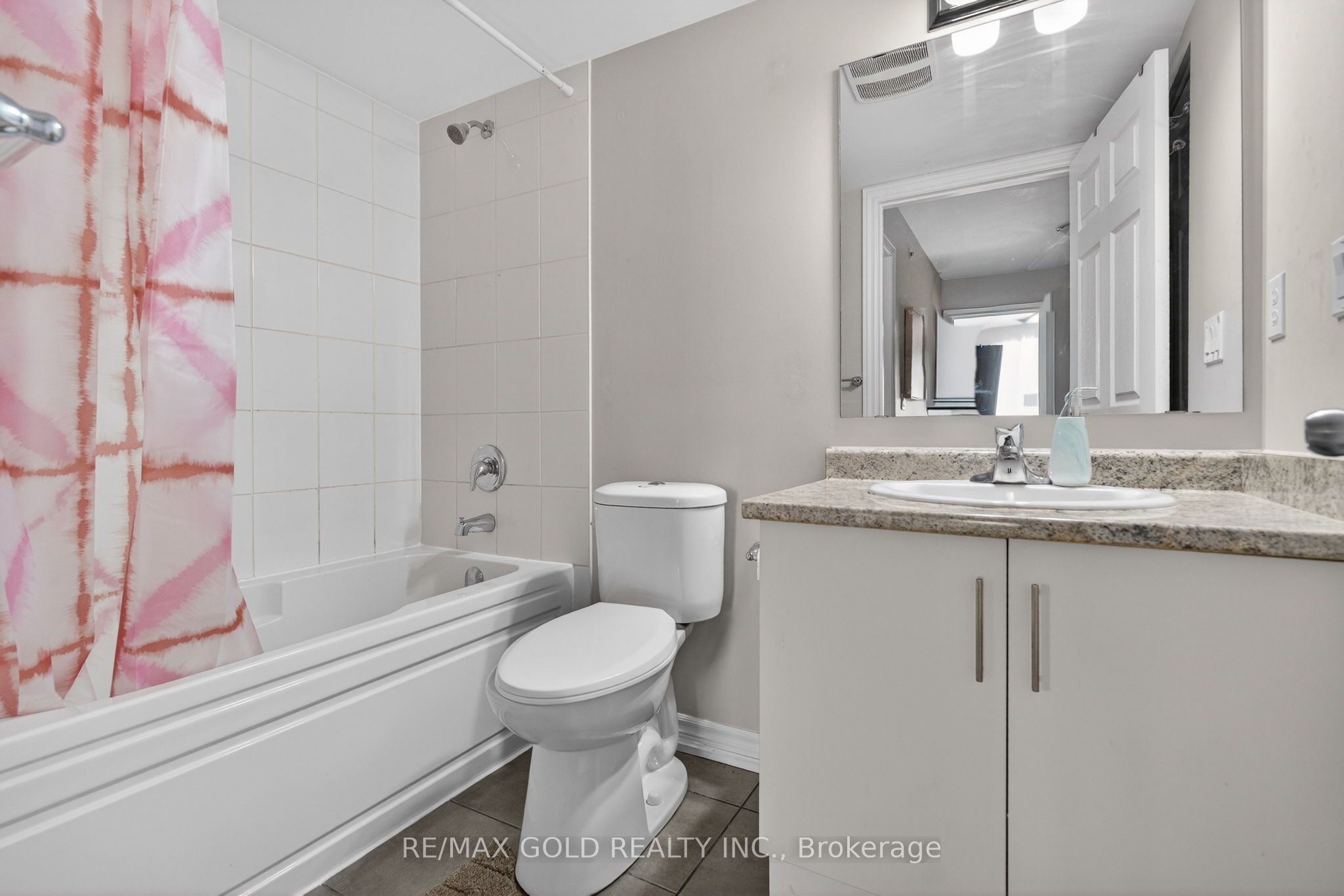 30 Carnation Avenue 92 Property Photo 27
