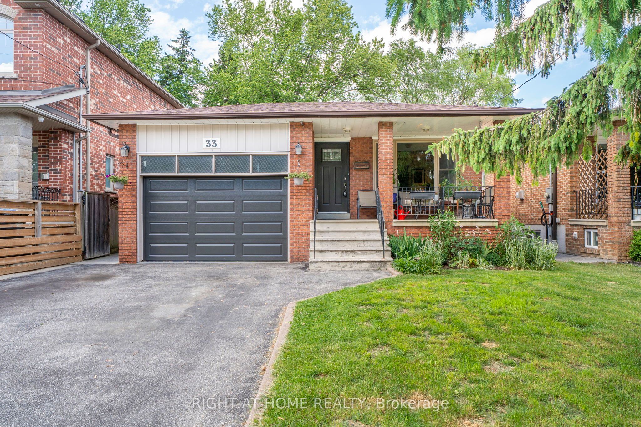 33 Benson Avenue Property Photo 1