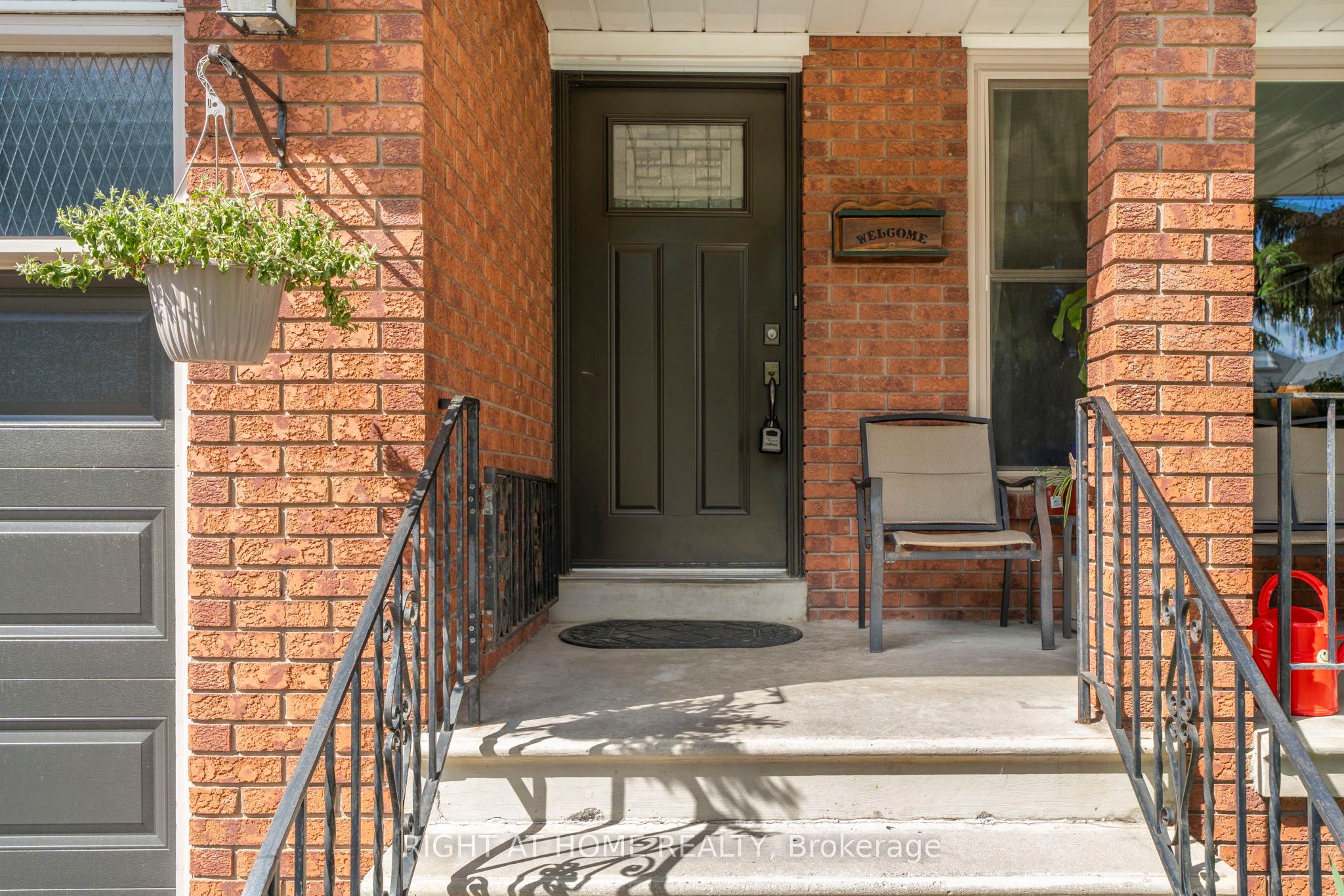 33 Benson Avenue Property Photo 3
