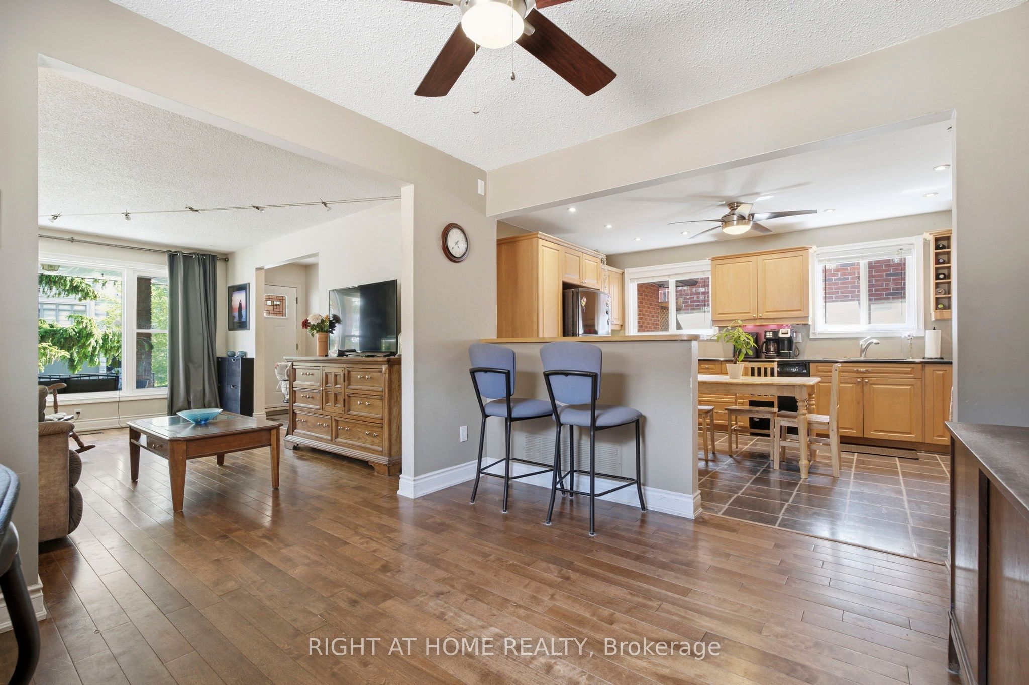 33 Benson Avenue Property Photo 17