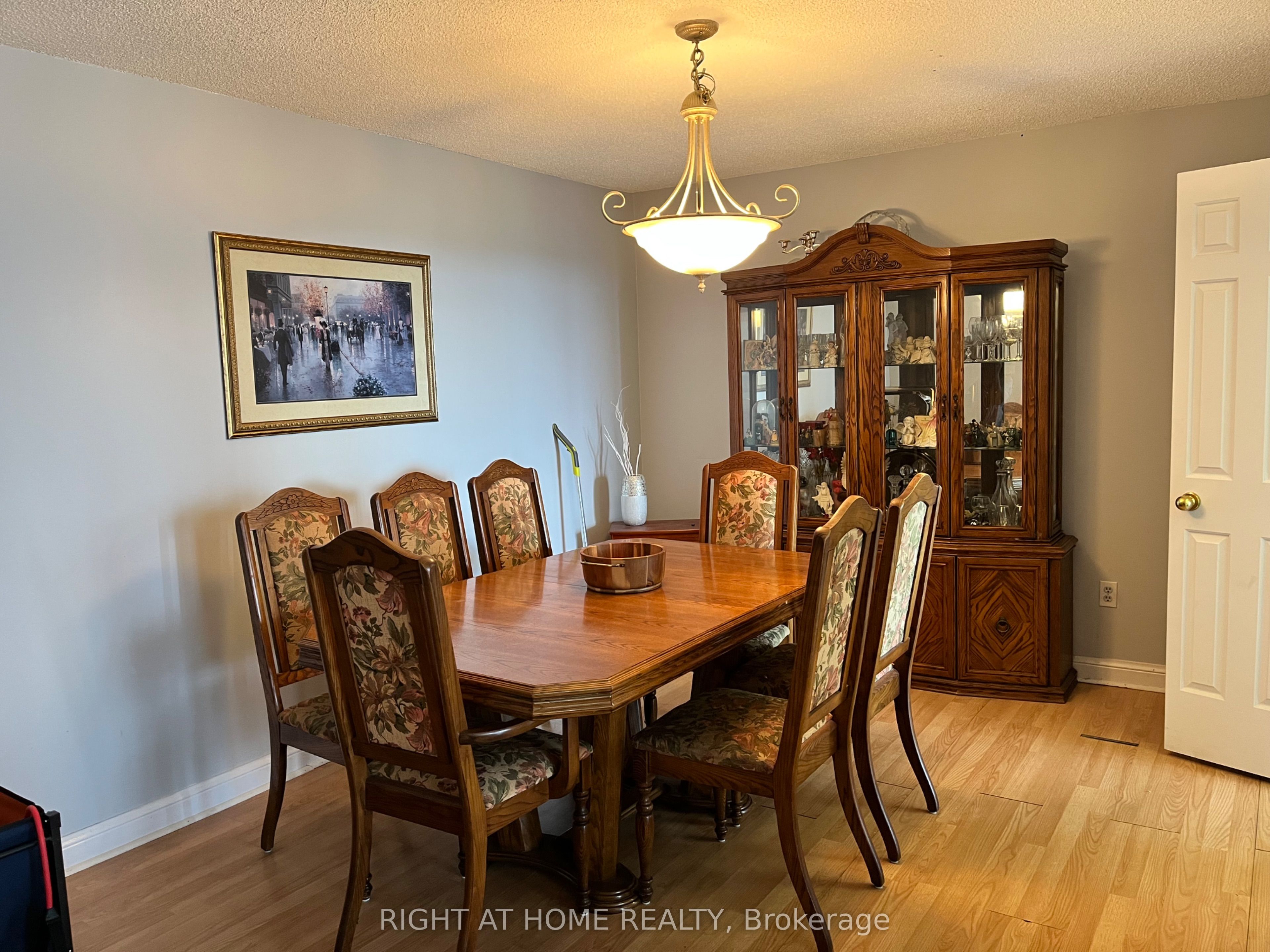 24 Hanover Road 1507 Property Photo 7
