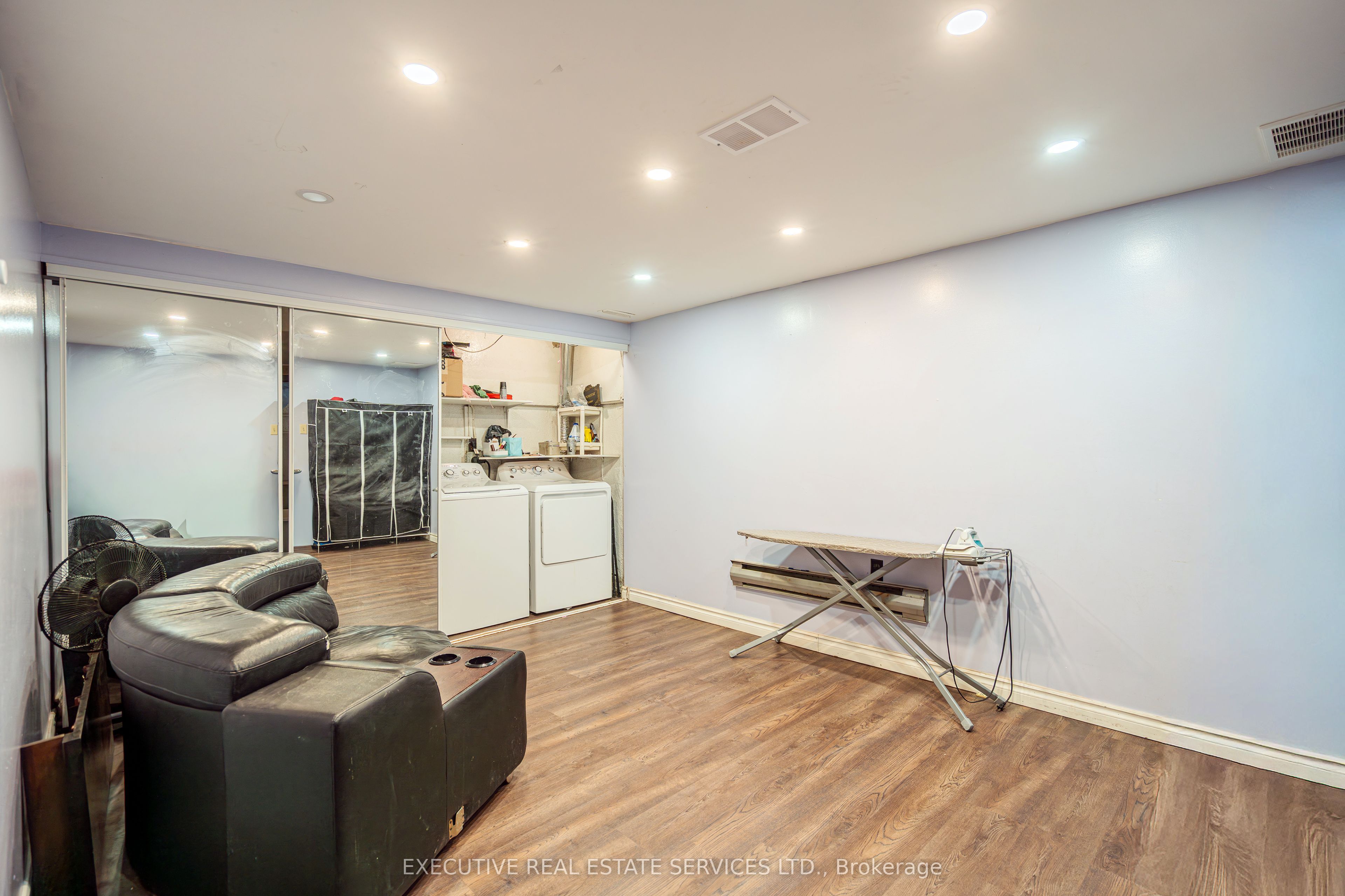 25 Briar Path Property Photo 18