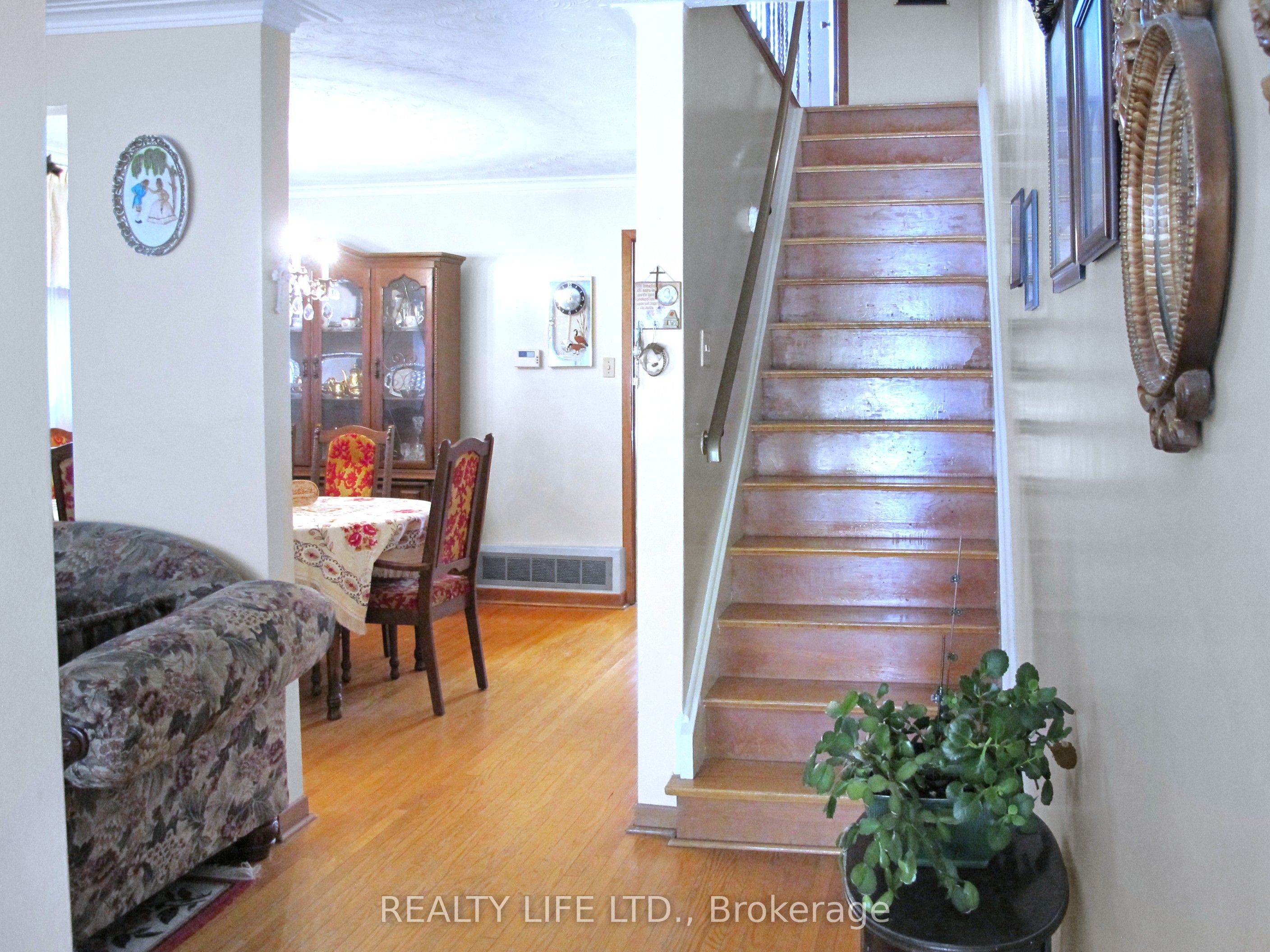 61 Cameron Avenue Property Photo 5