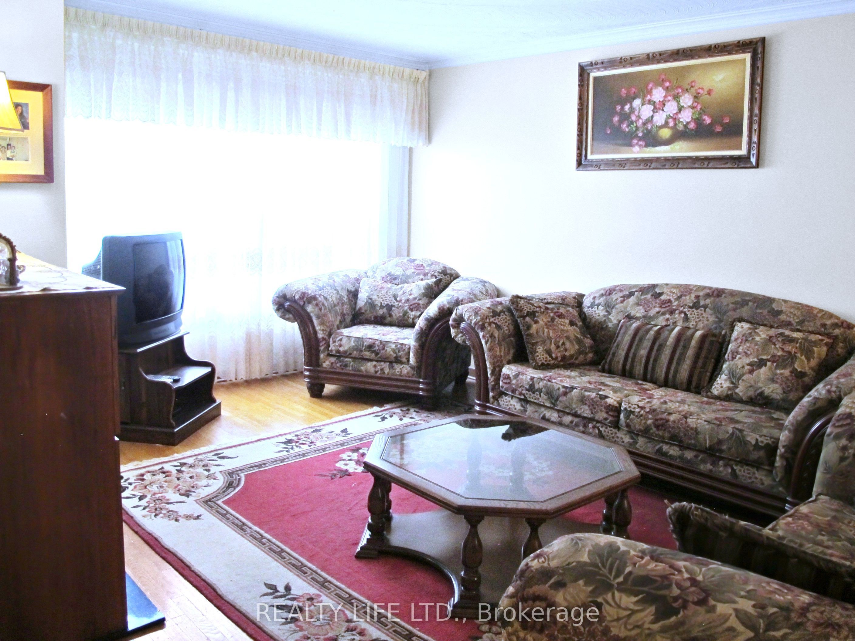 61 Cameron Avenue Property Photo 7