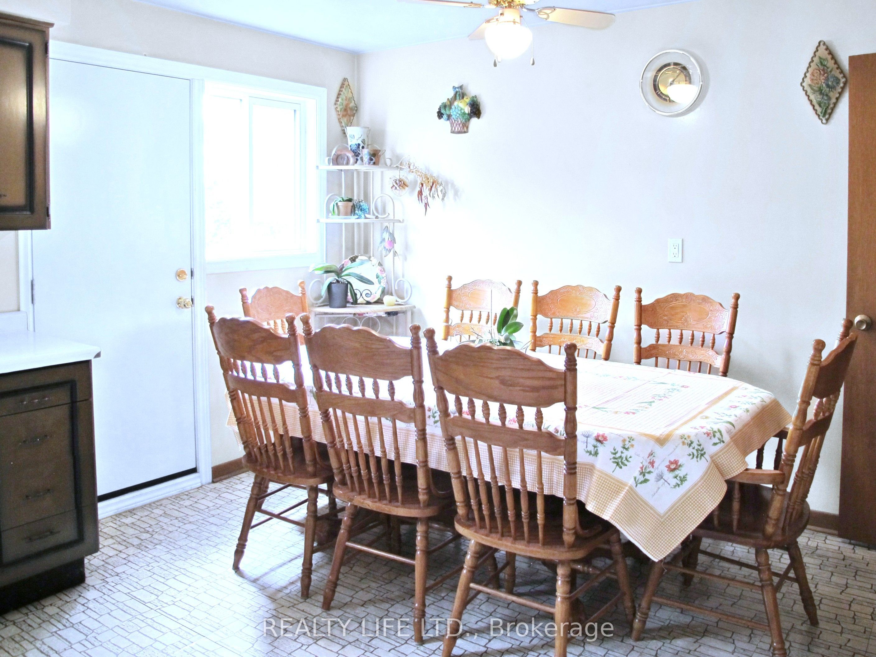 61 Cameron Avenue Property Photo 13