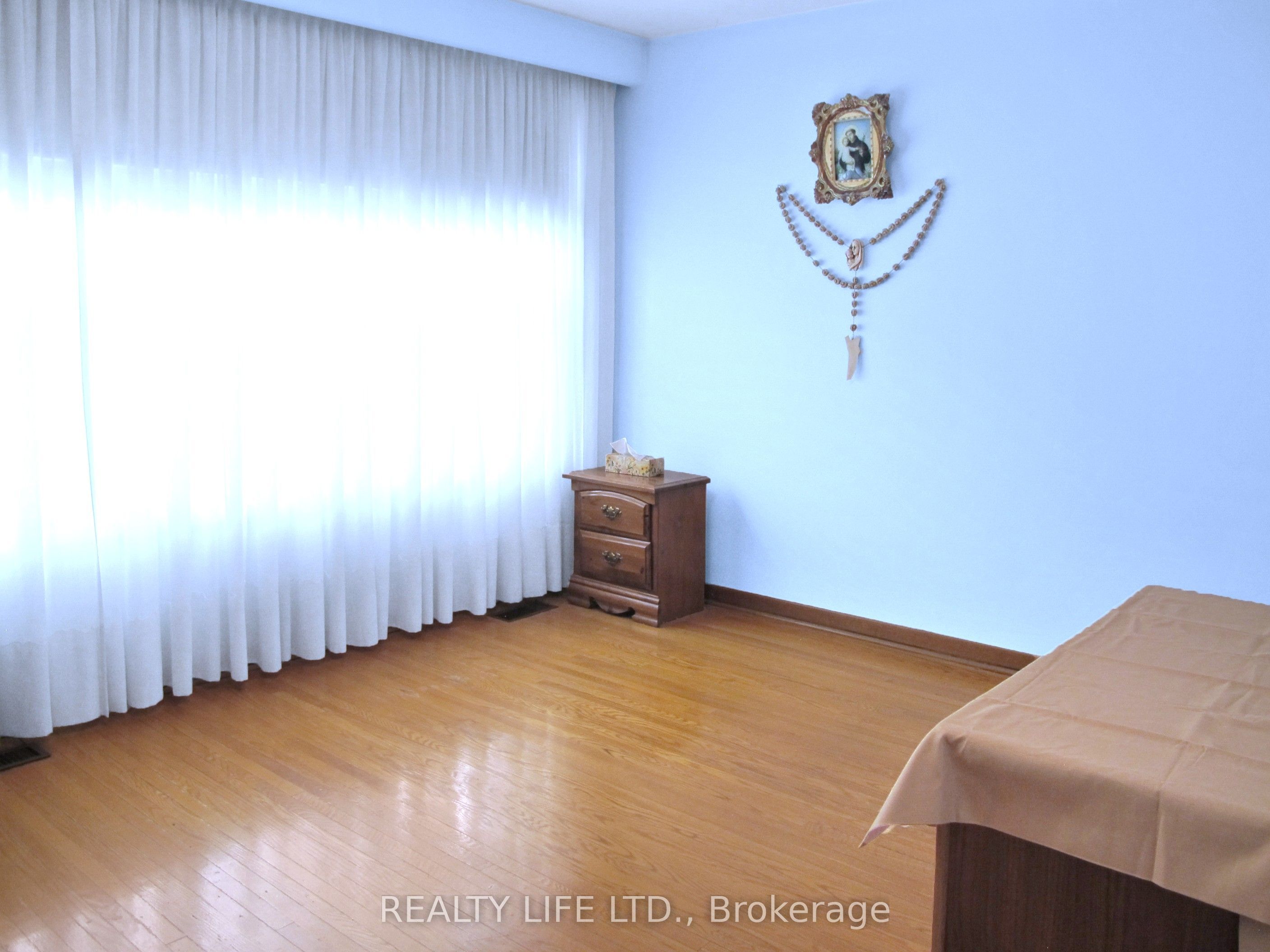 61 Cameron Avenue Property Photo 14