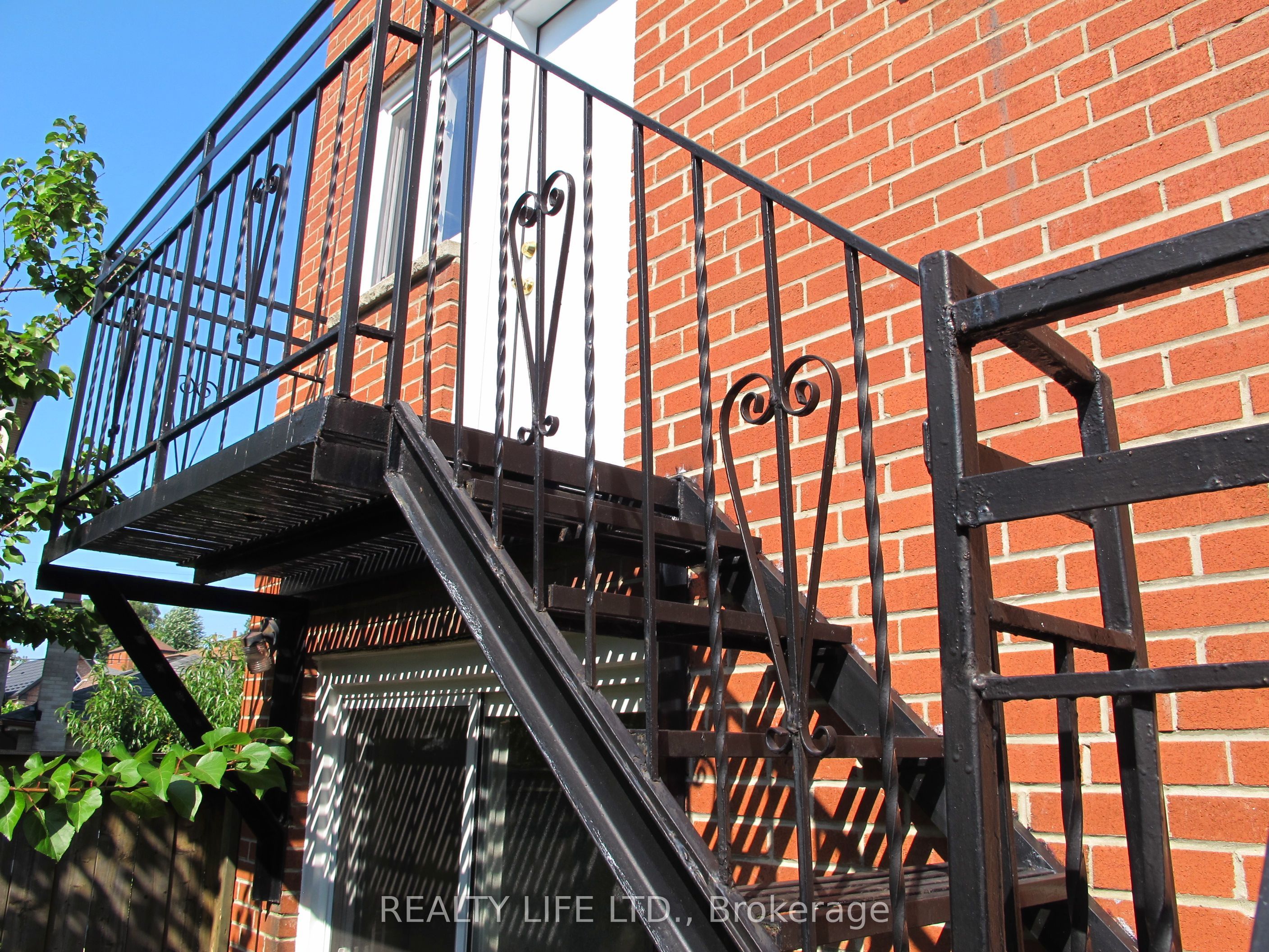 61 Cameron Avenue Property Photo 29