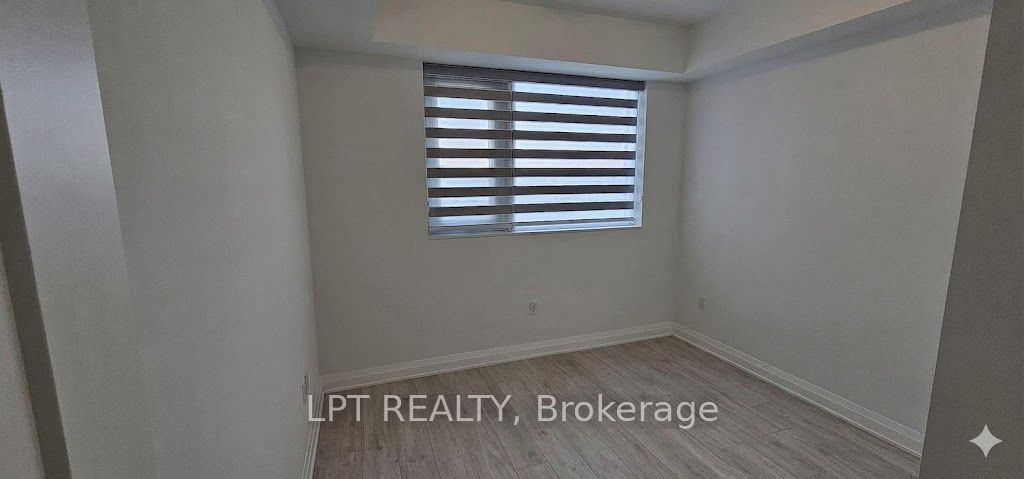 412 Silver Maple Road 301 Property Photo 7