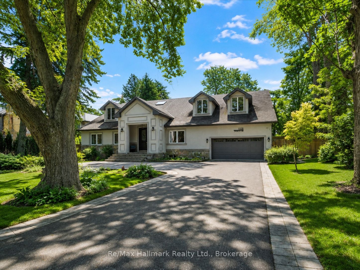 1508 Oakhill Drive Property Photo 1