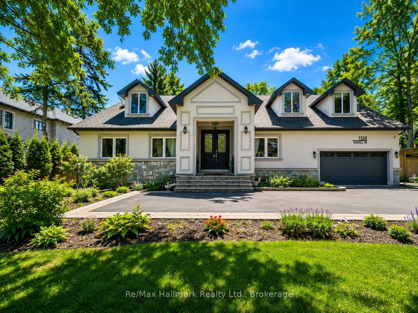 1508 Oakhill Drive Property Photo 4