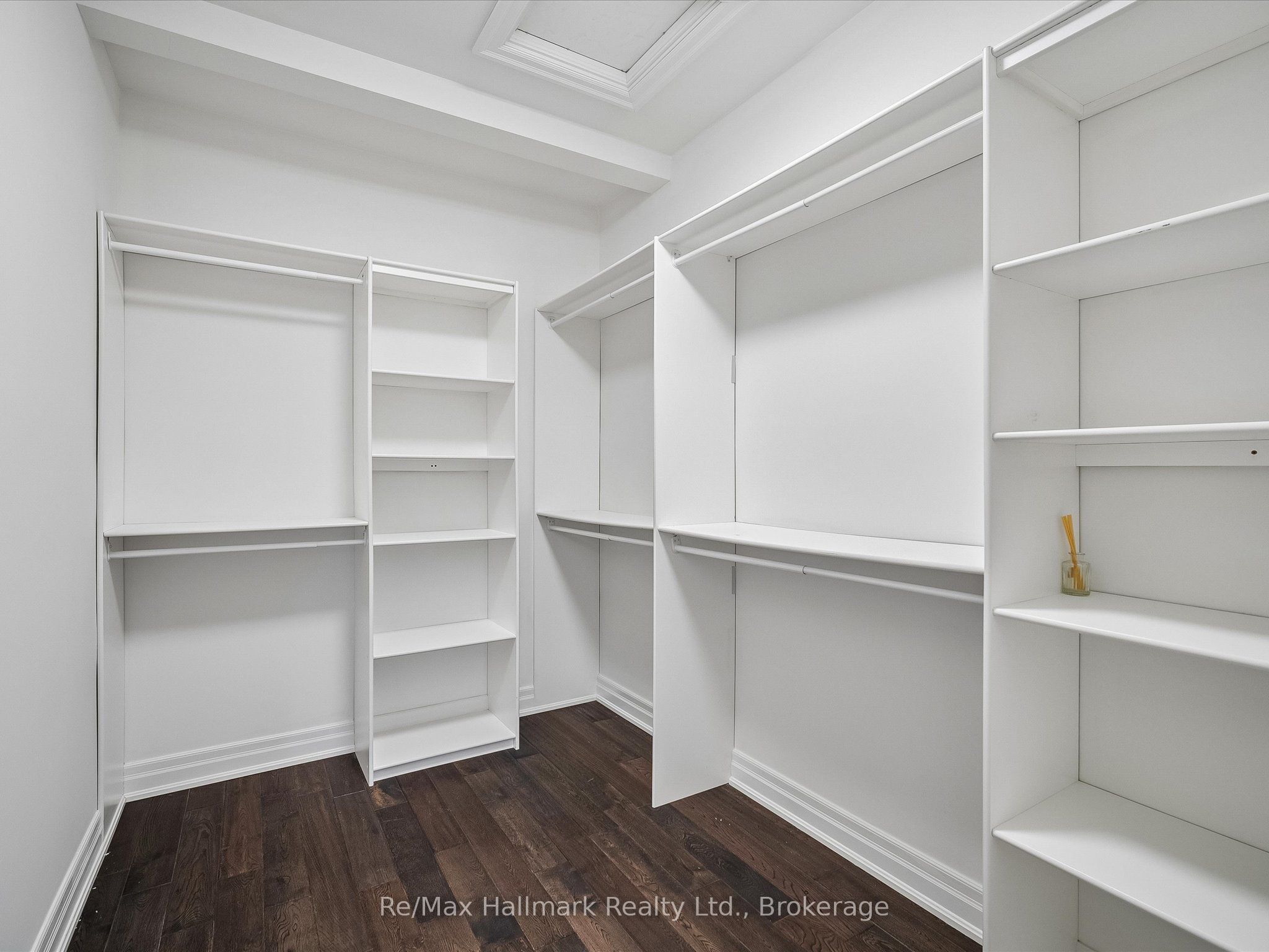 1508 Oakhill Drive Property Photo 29