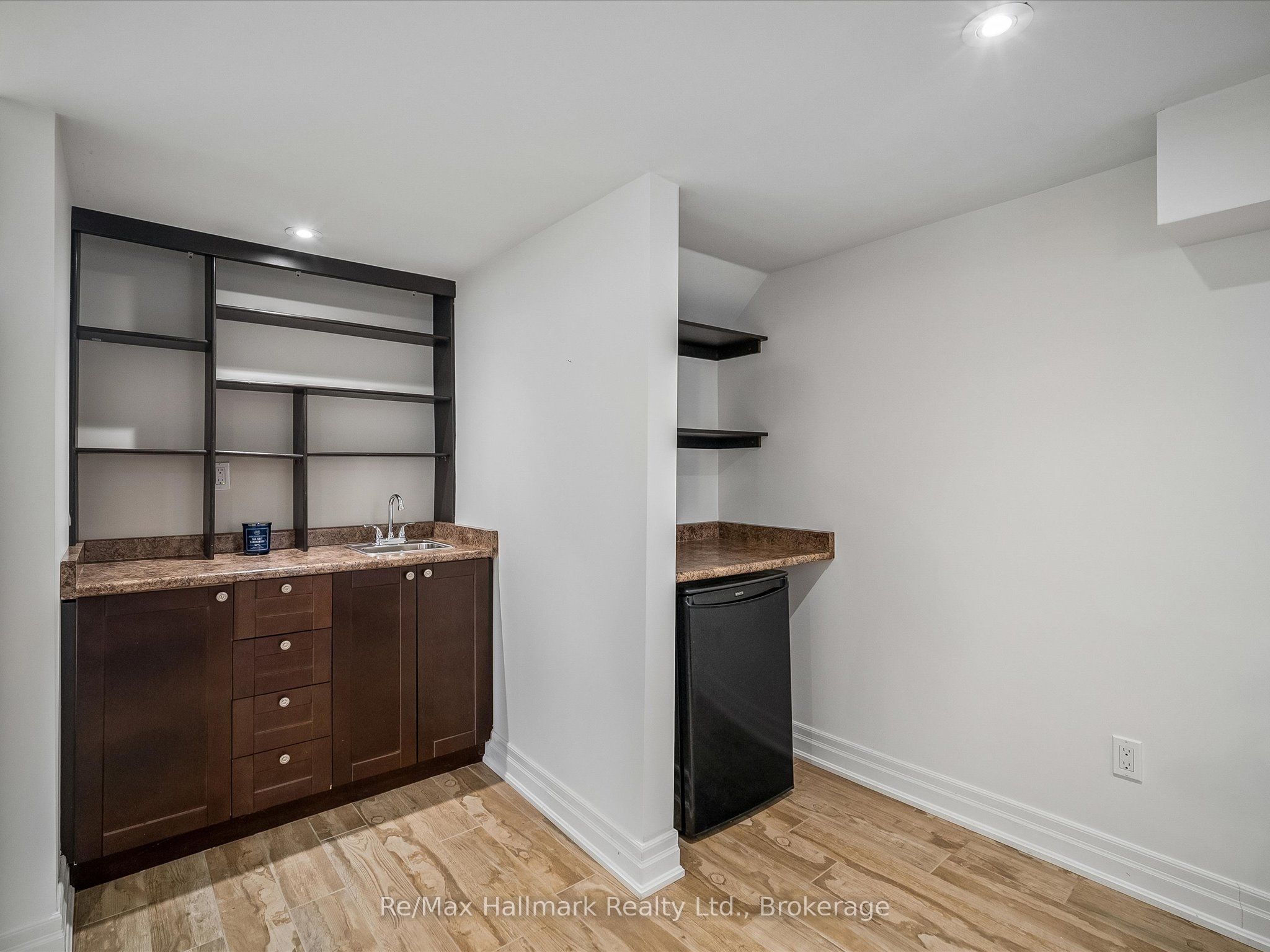 1508 Oakhill Drive Property Photo 44