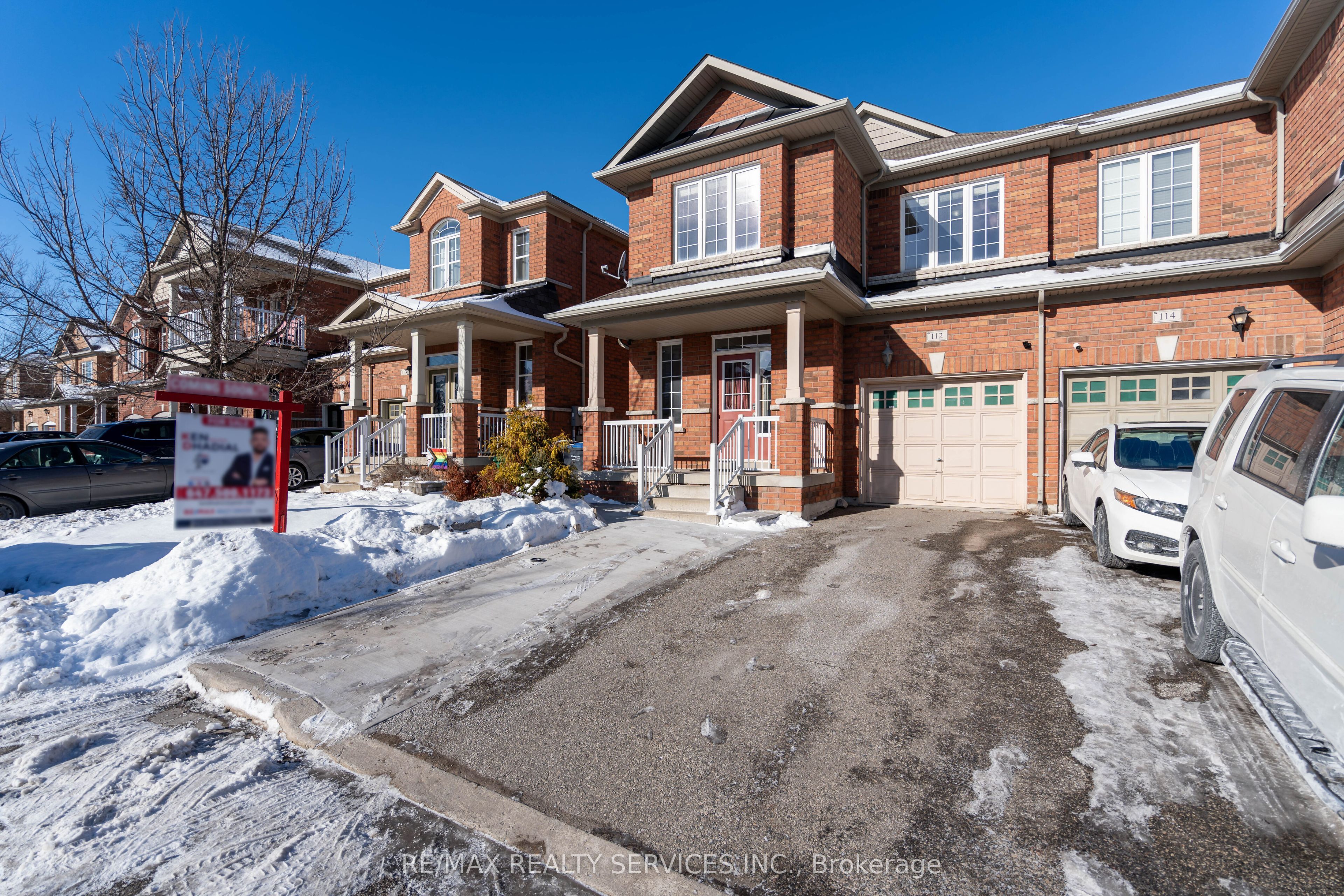 112 Amaranth Crescent Property Photo 1