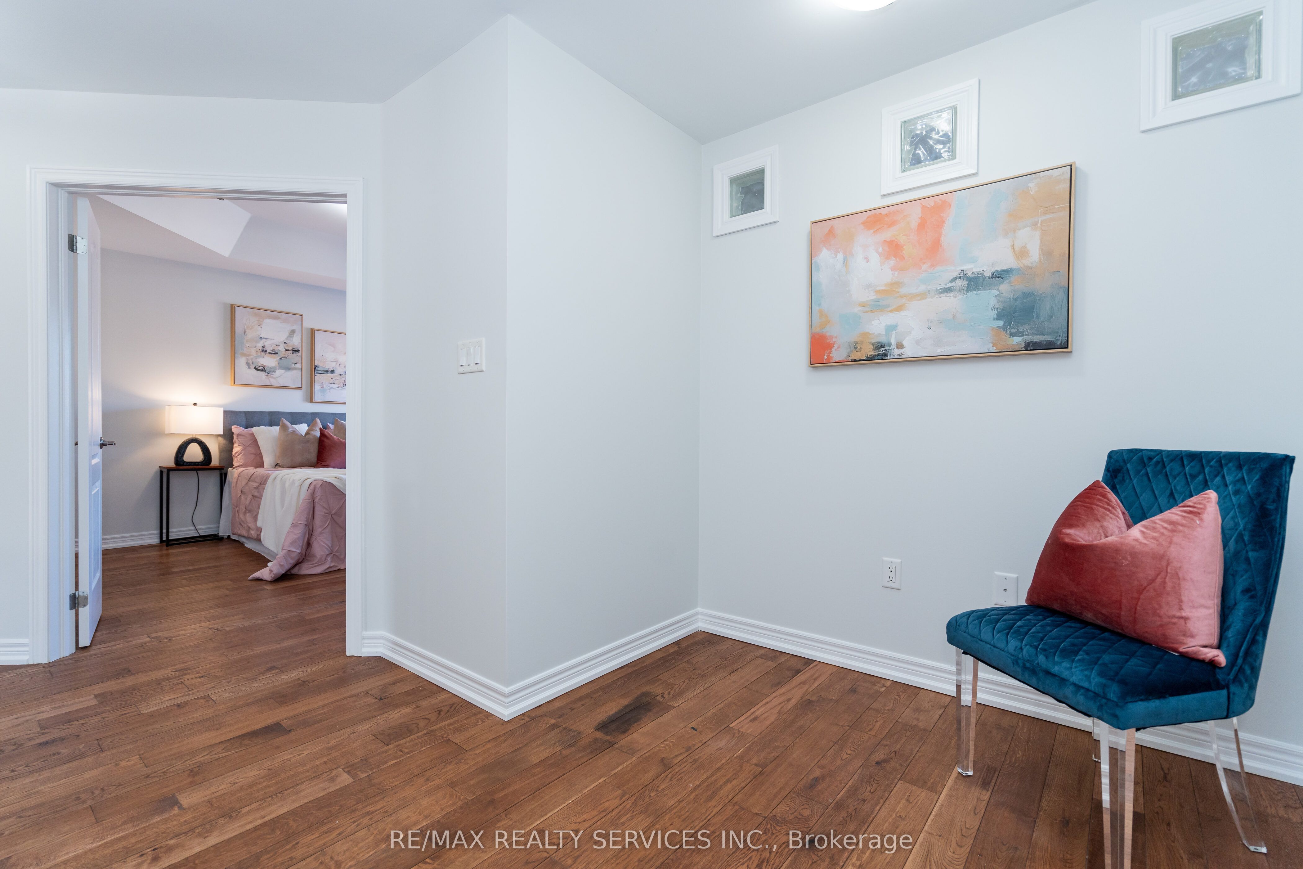 112 Amaranth Crescent Property Photo 16
