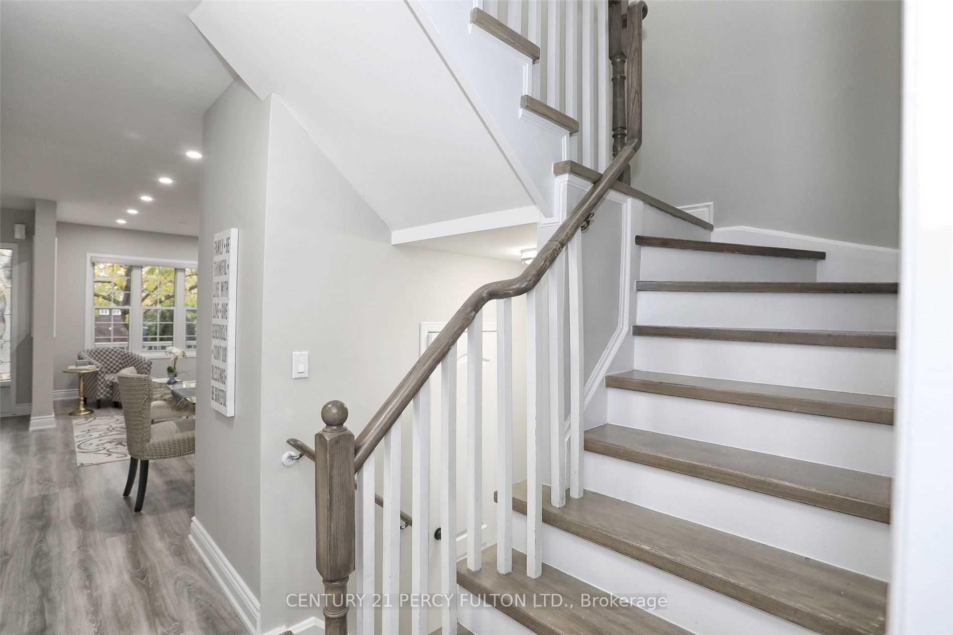 9 Valleypark Crescent Property Photo 16