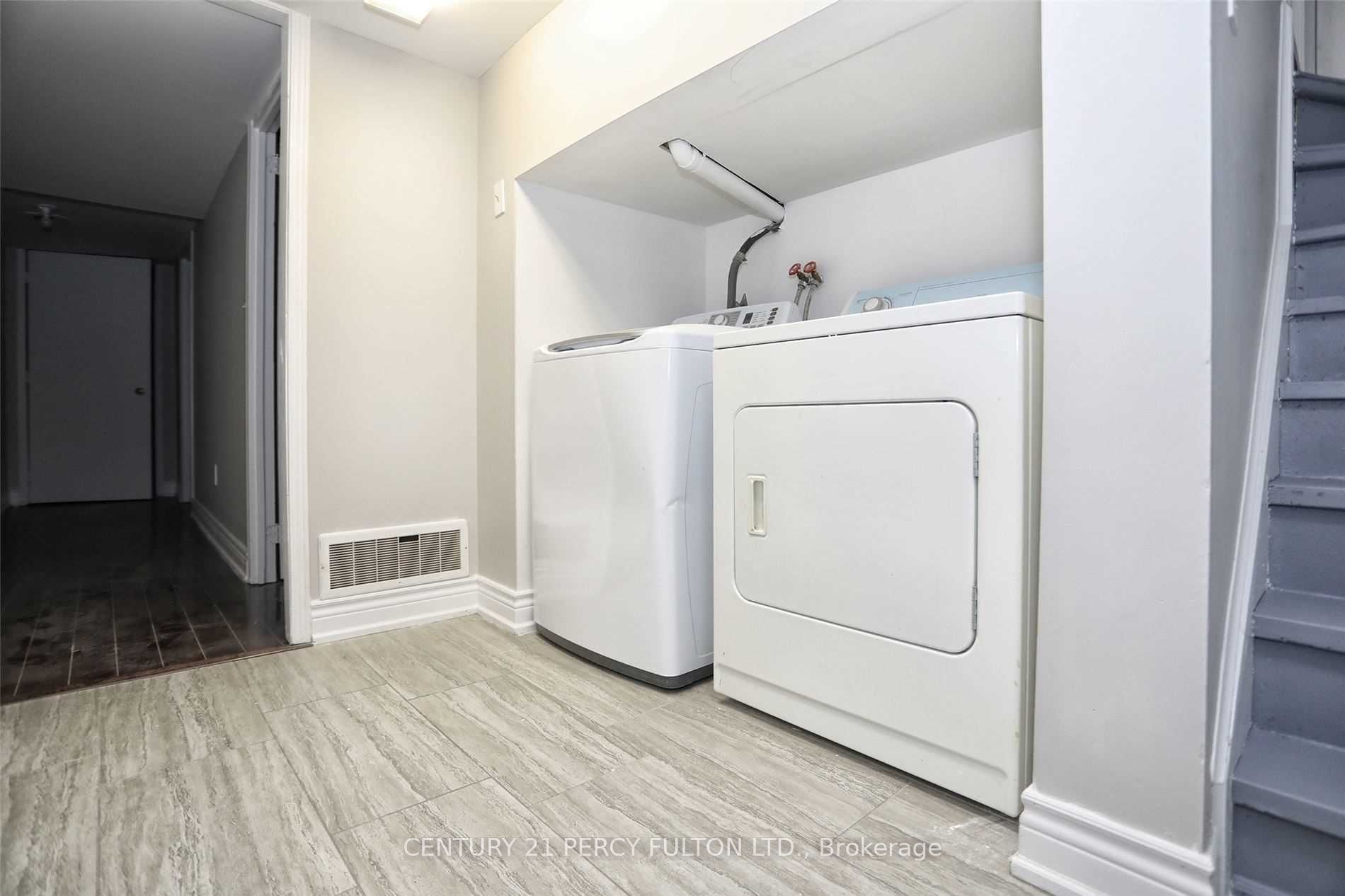 9 Valleypark Crescent Property Photo 31