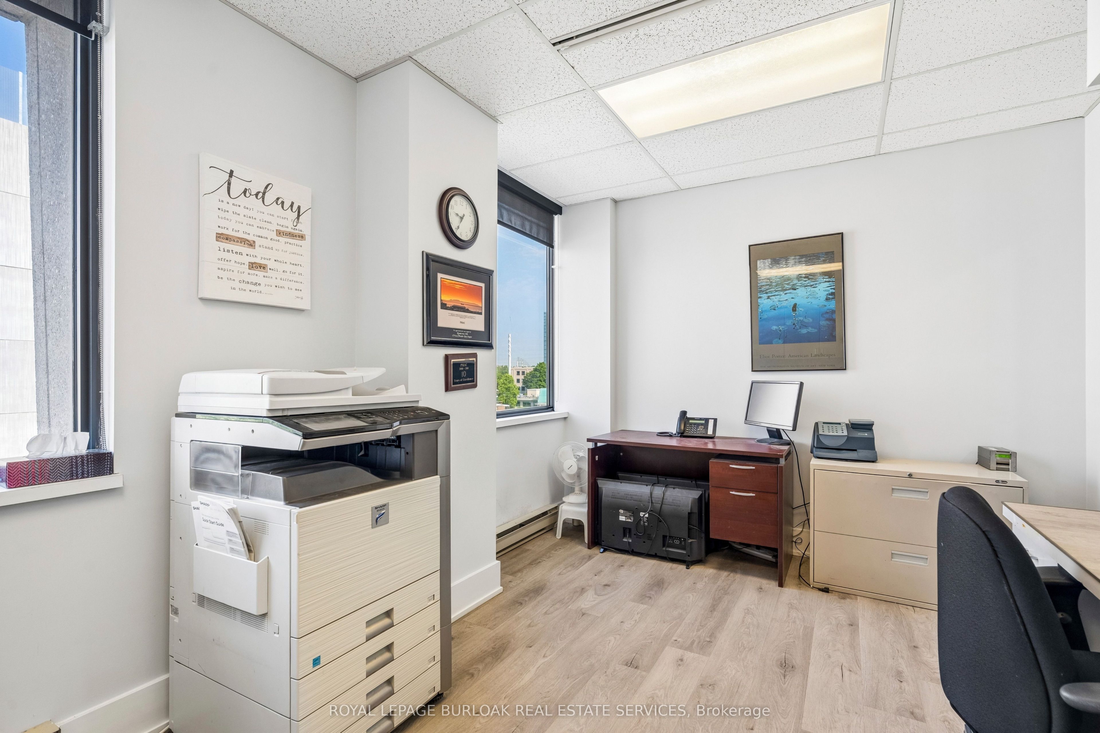 190 Sherway Drive 417 Property Photo 10
